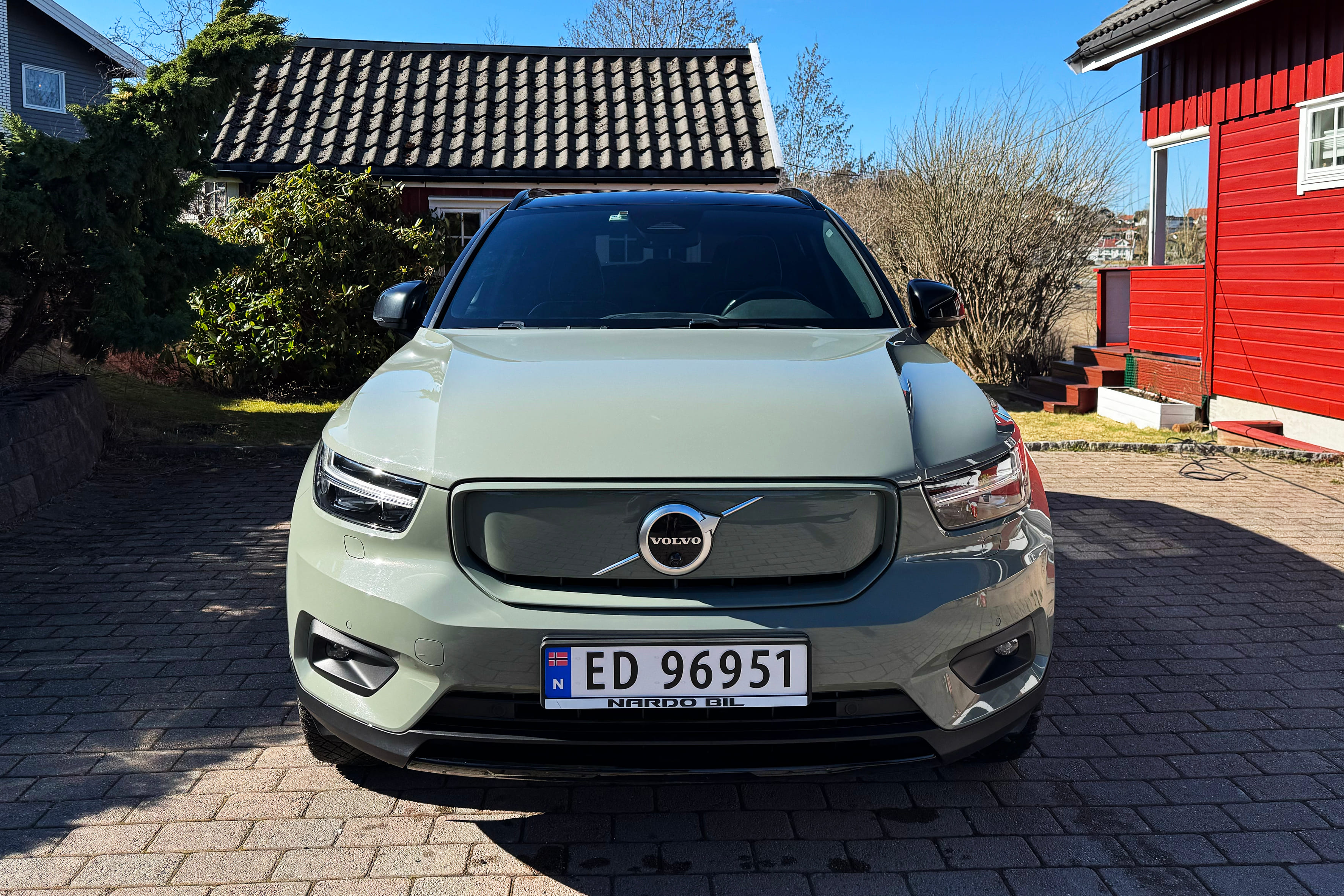 Volvo XC40 Recharge med Cruisekontroll