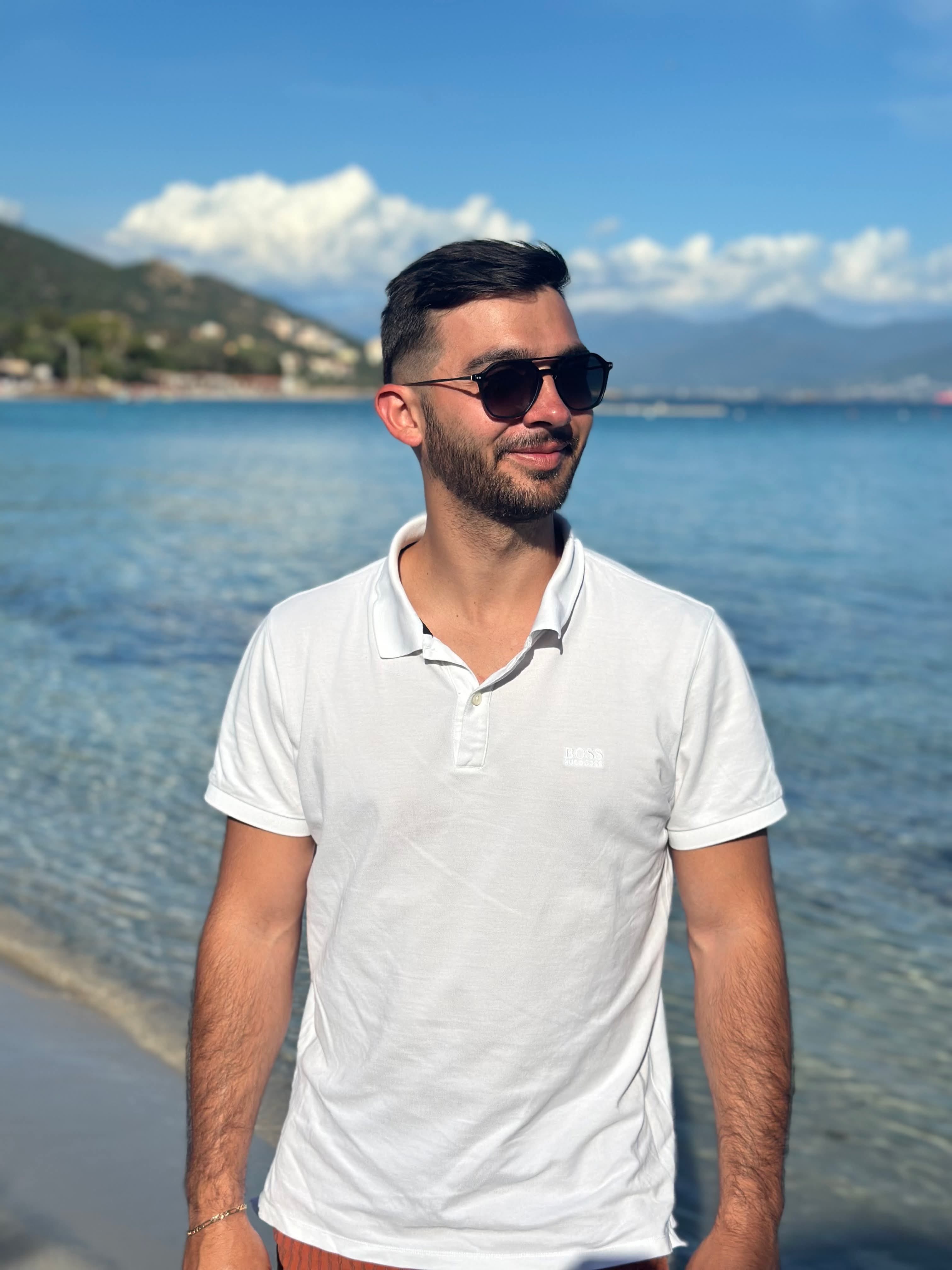 Manolo