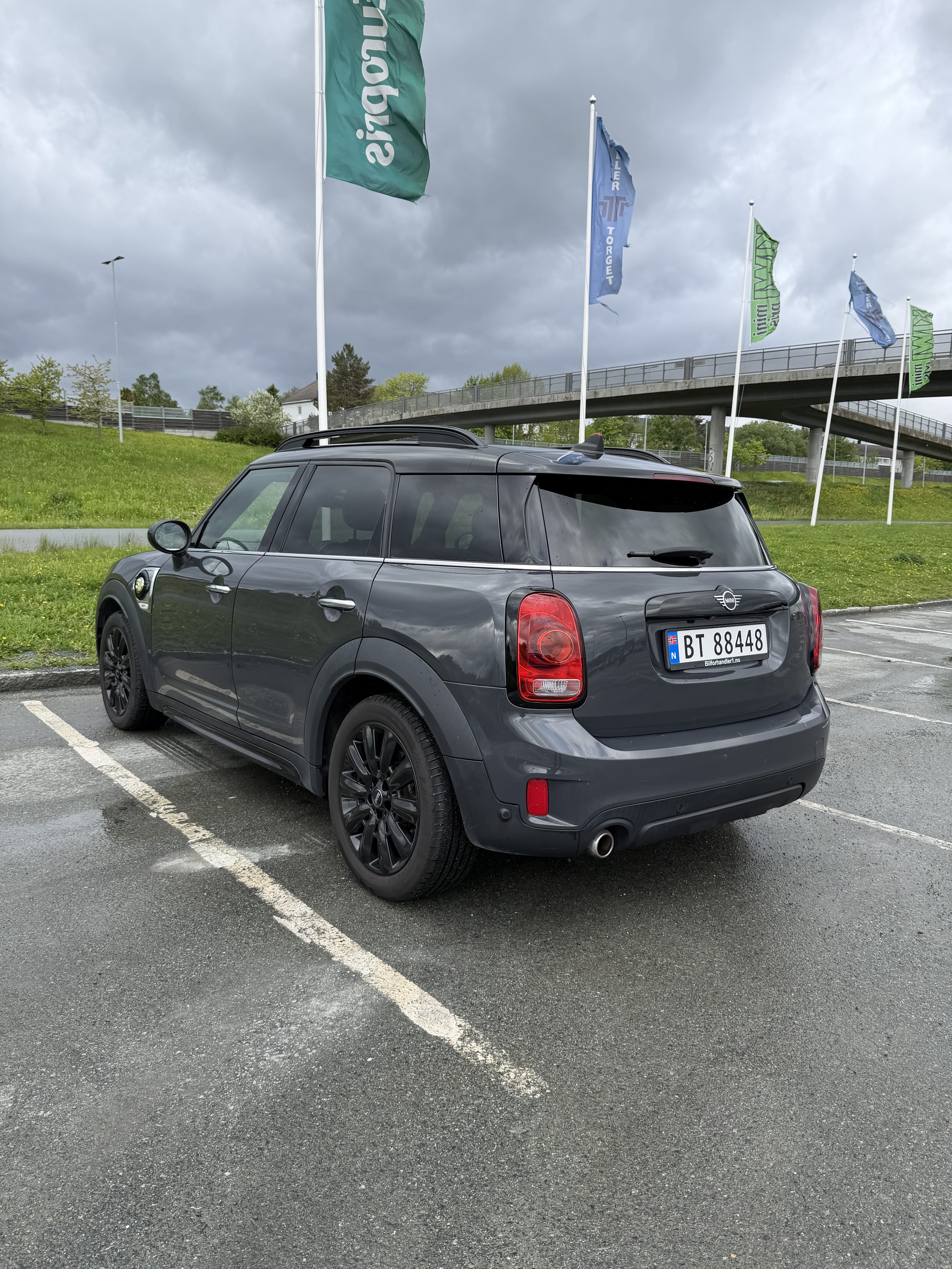 Mini Cooper Countryman S All4 med Ryggekamera