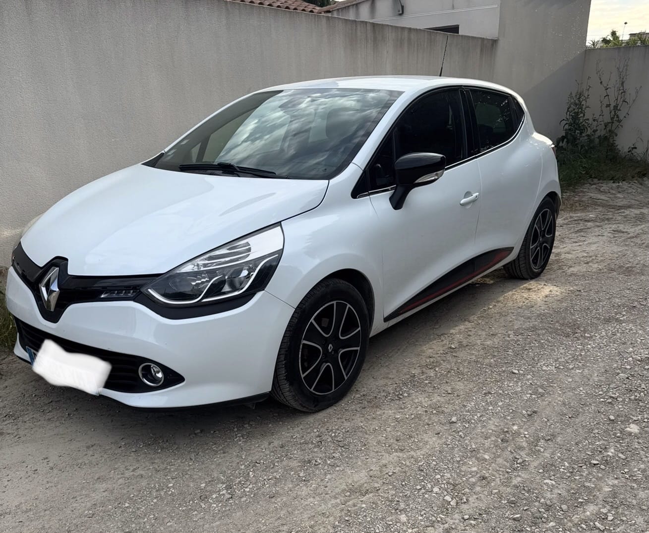 Renault Clio, 2015, Essence 98