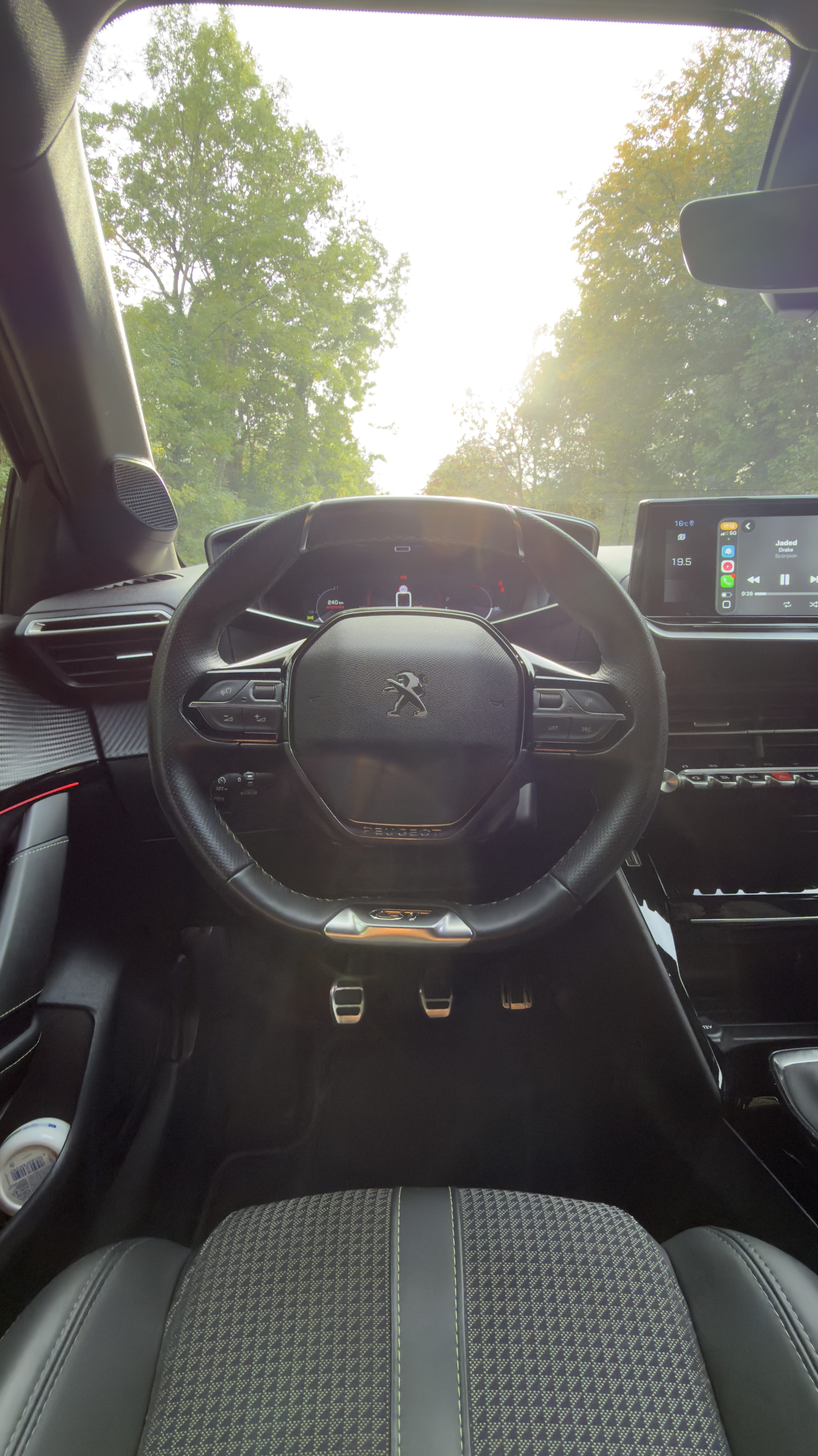 Peugeot 208 GT Line avec Audio Bluetooth