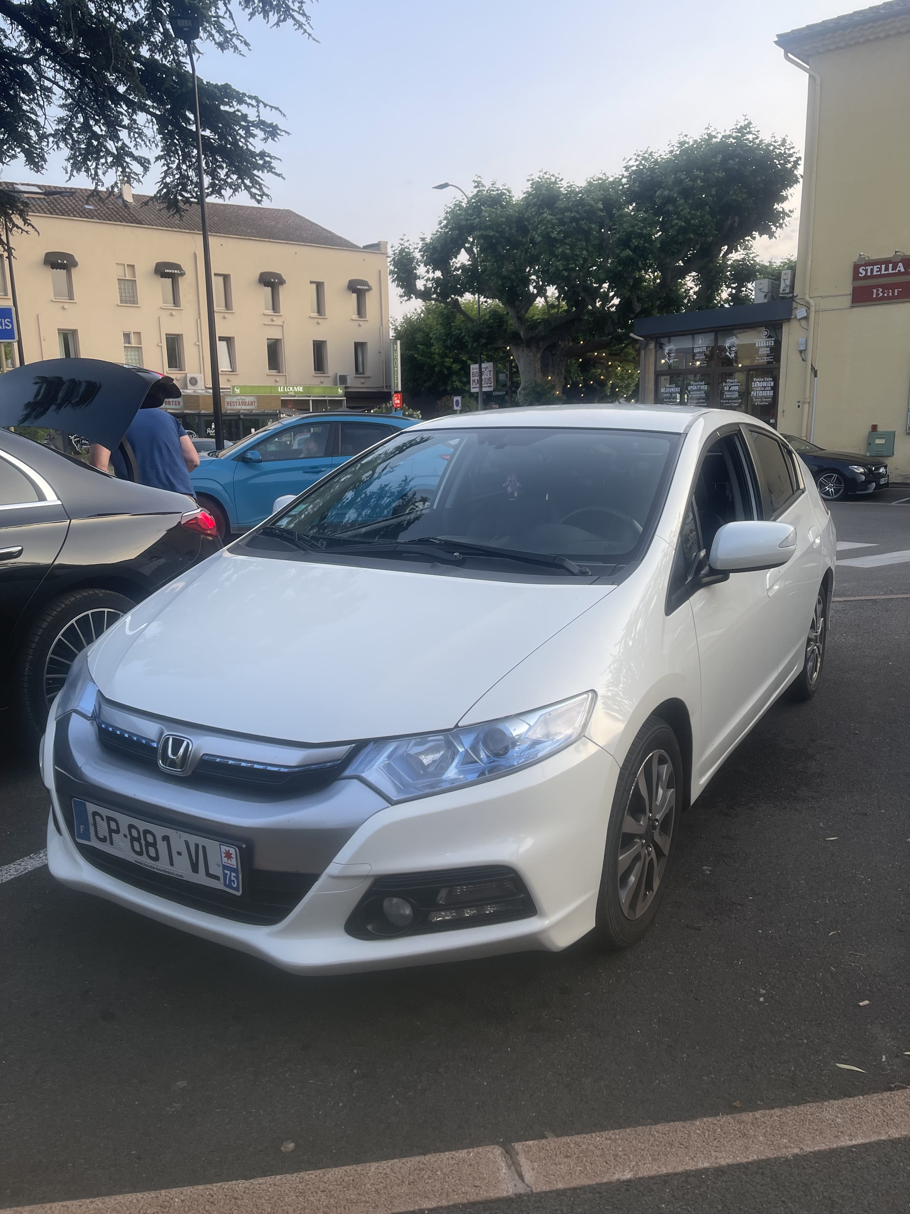 Honda Insight Hybride avec Climatisation