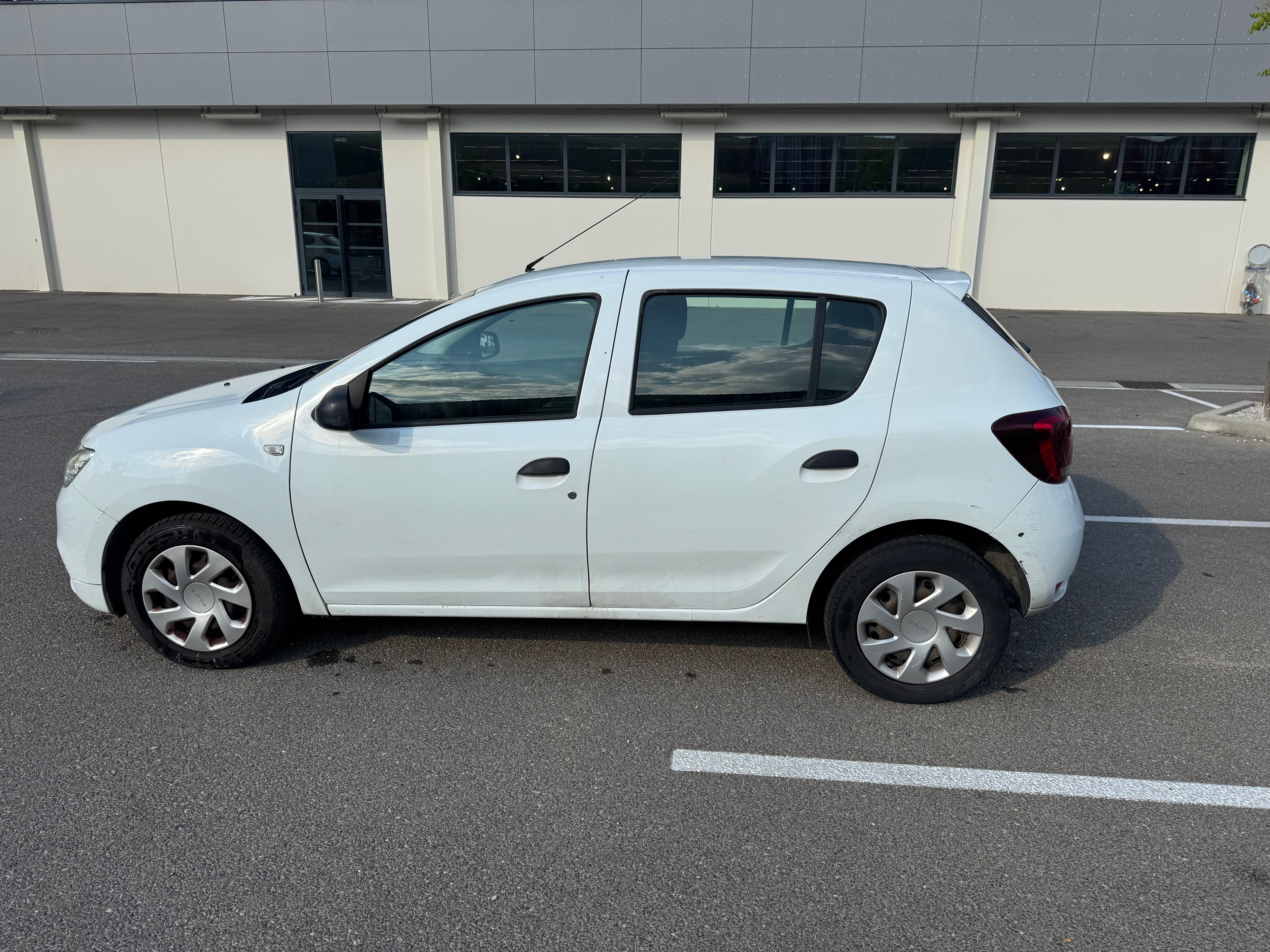 Dacia Sandero with Bluetooth audio
