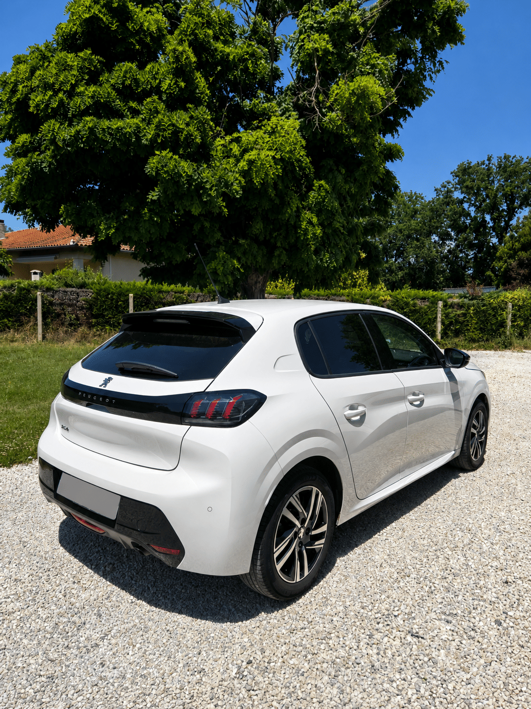 Peugeot 208 avec Caméra de recul