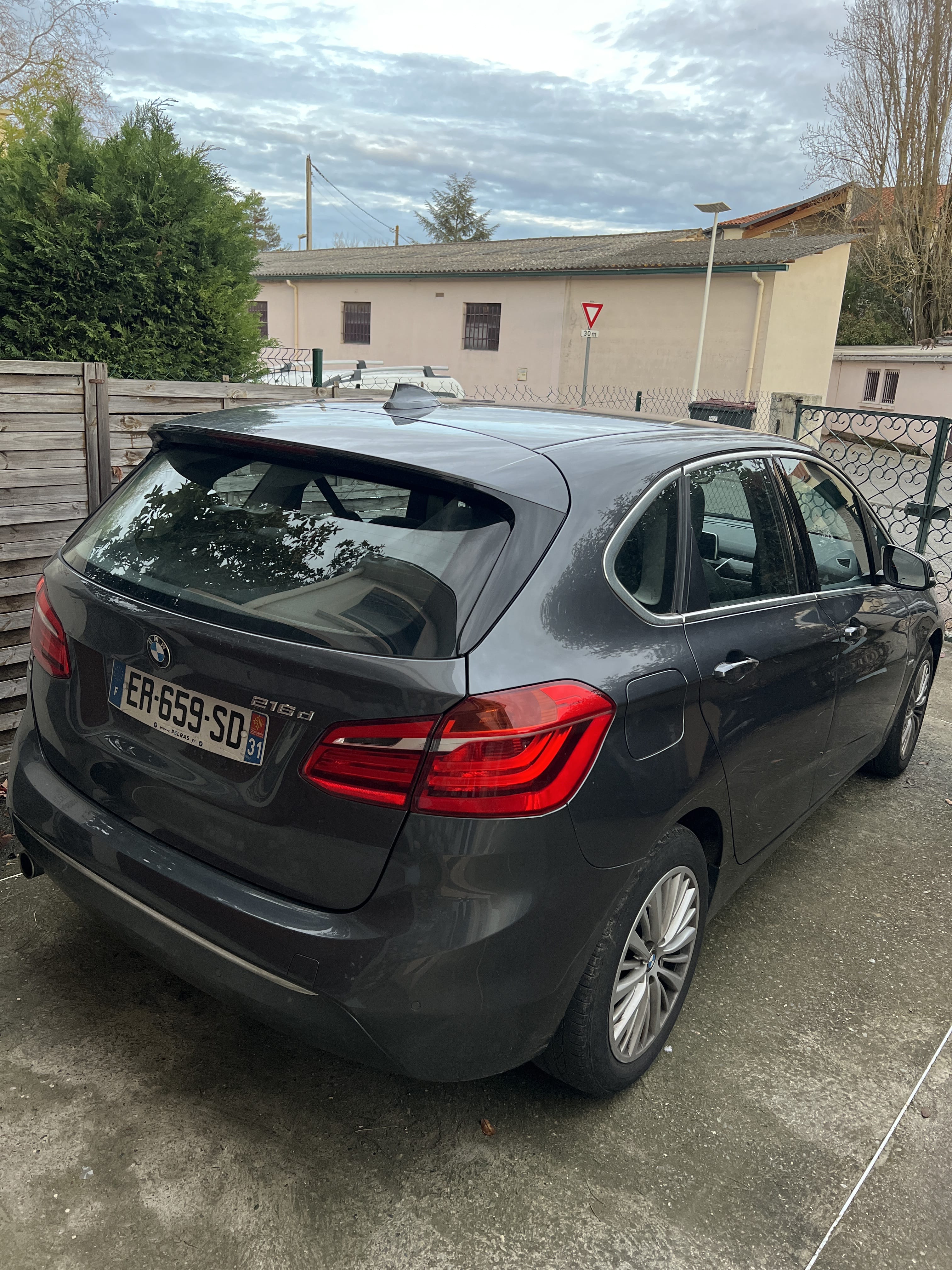 BMW Série 2 Active Tourer avec Climatisation