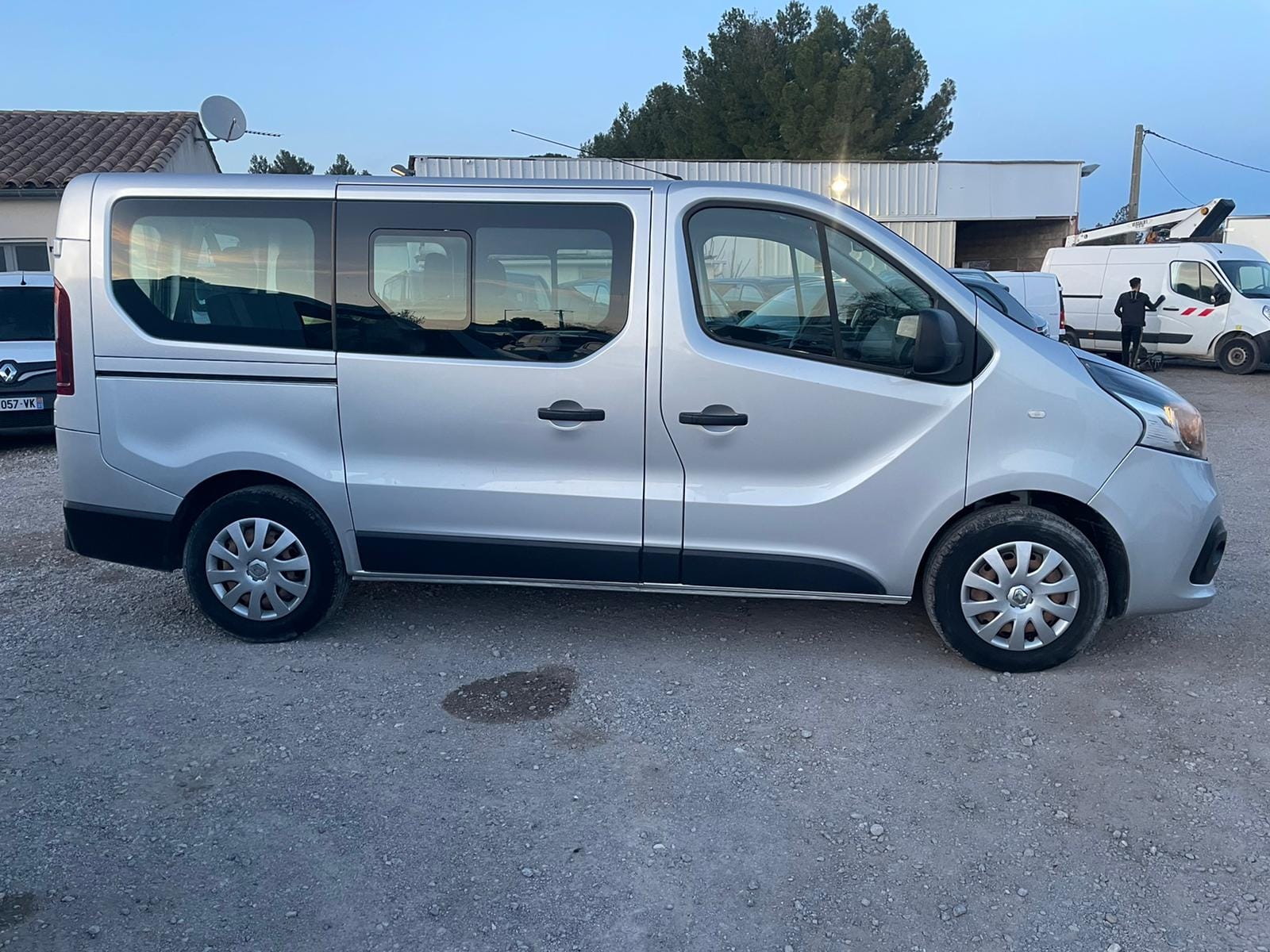 Renault Trafic Passenger avec Climatisation