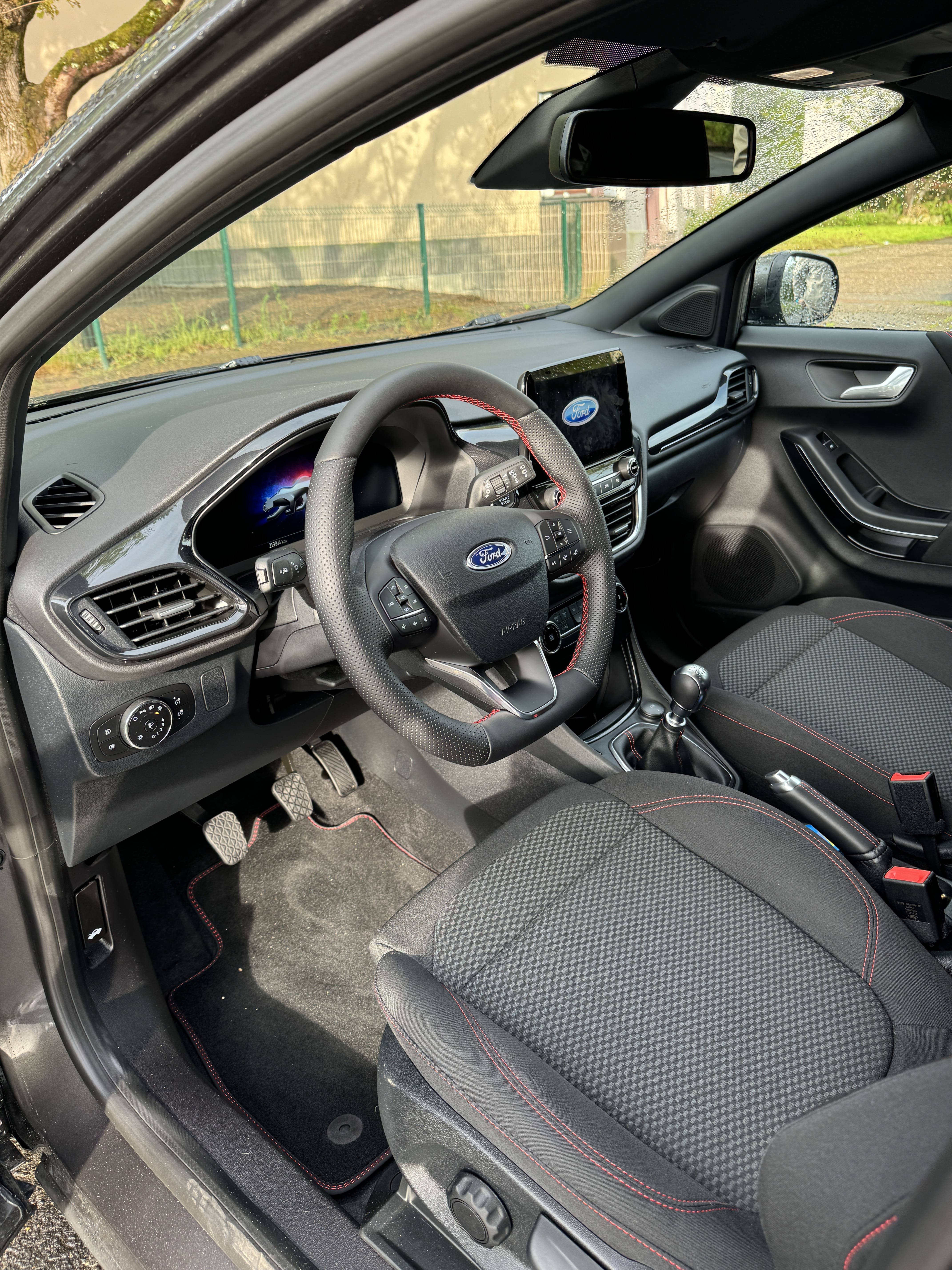 Ford Puma avec Régulateur de vitesse
