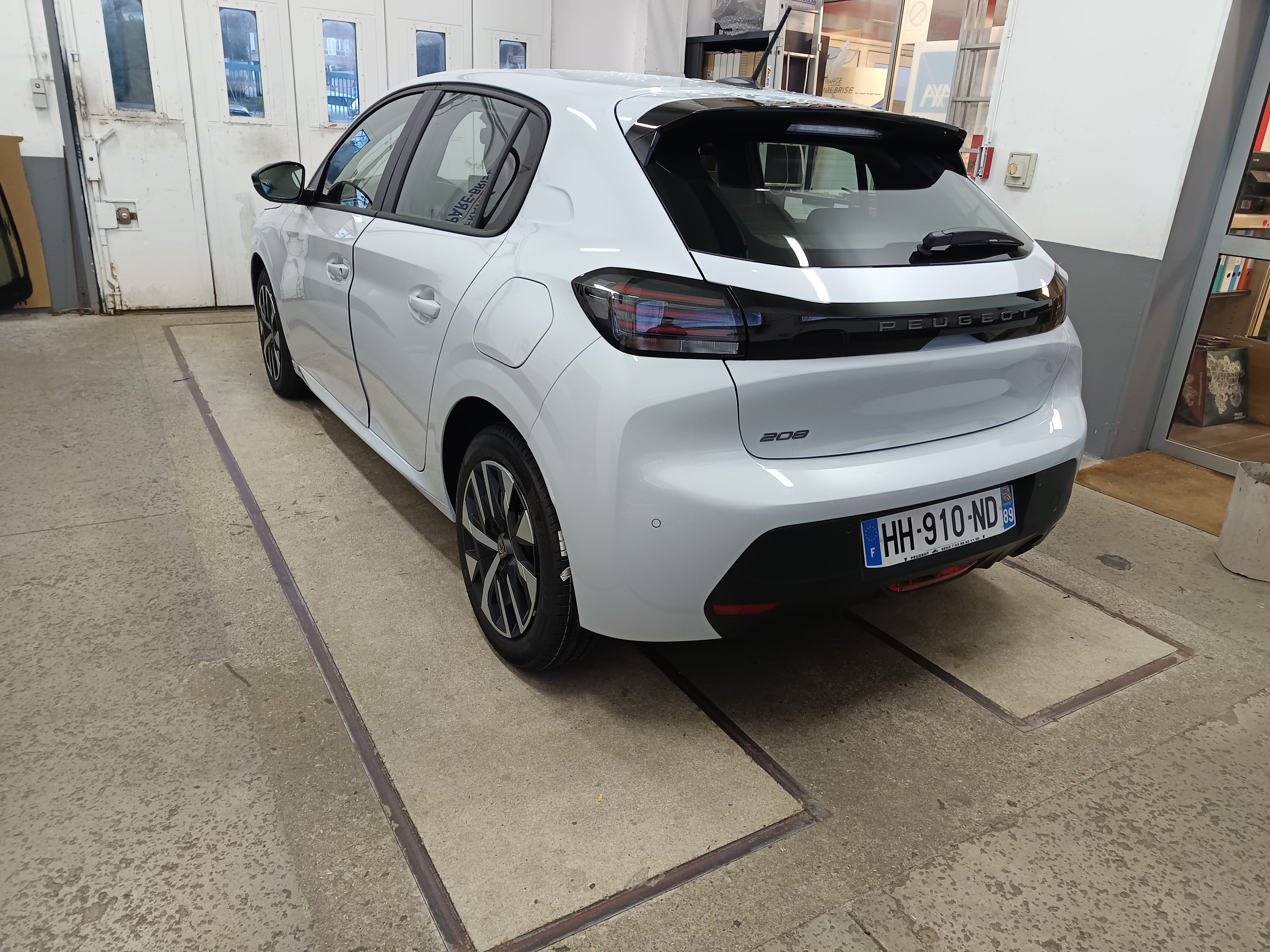 Peugeot 208 avec Régulateur de vitesse