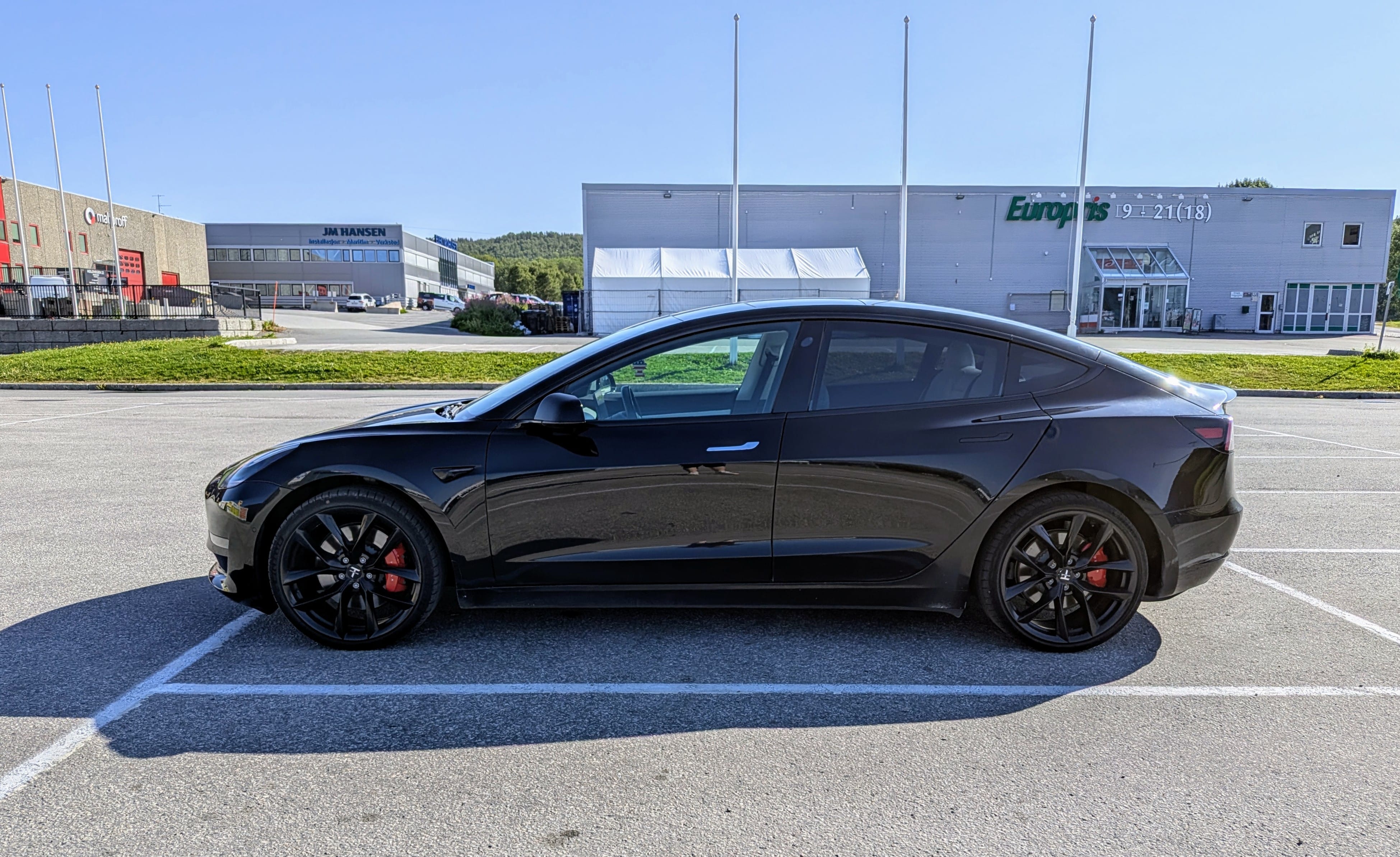 Tesla Model 3 Performance 4x4 med Aircondition