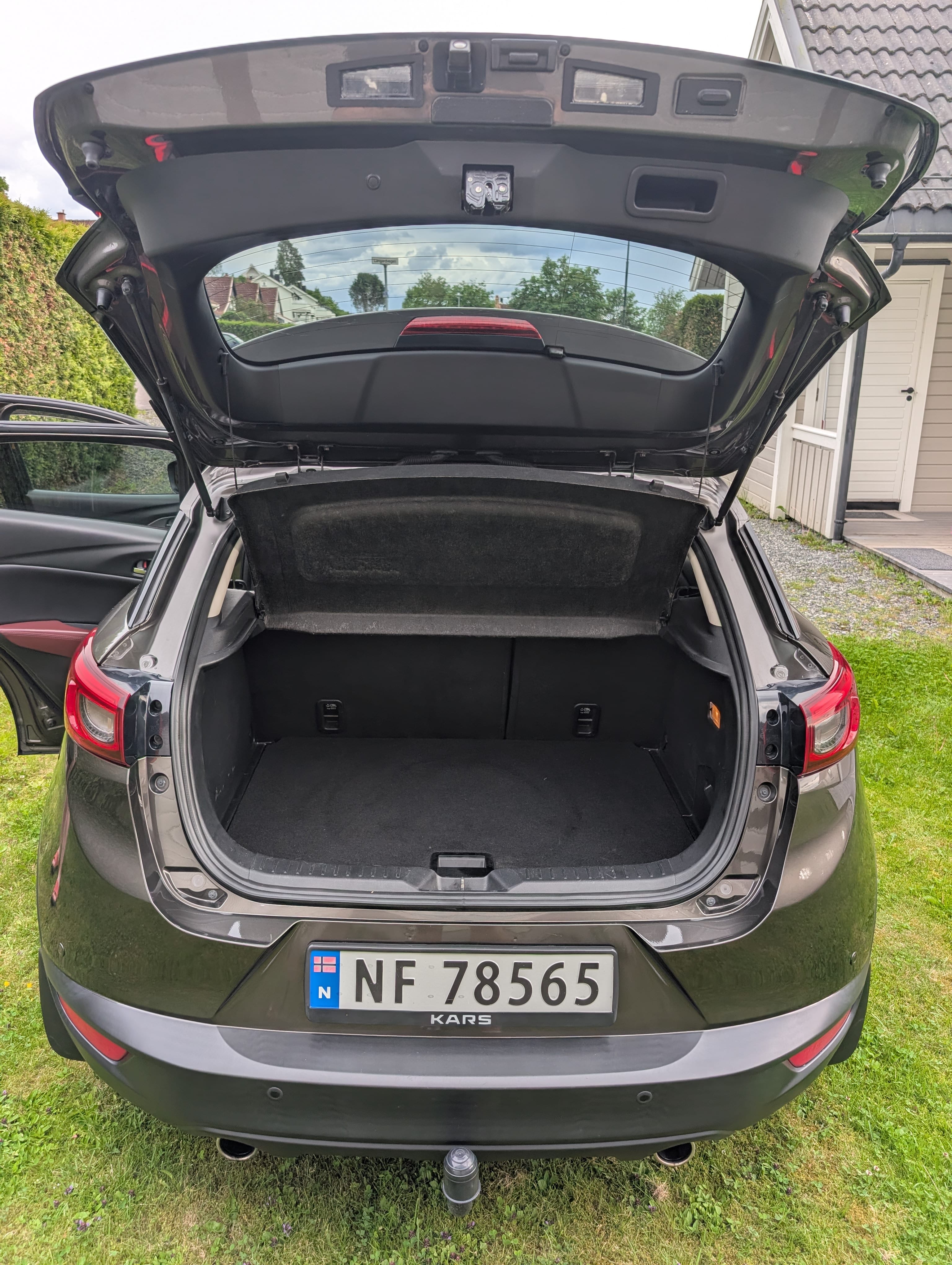 Mazda CX-3 2,0 bensin, 150hk med Bluetooth audio