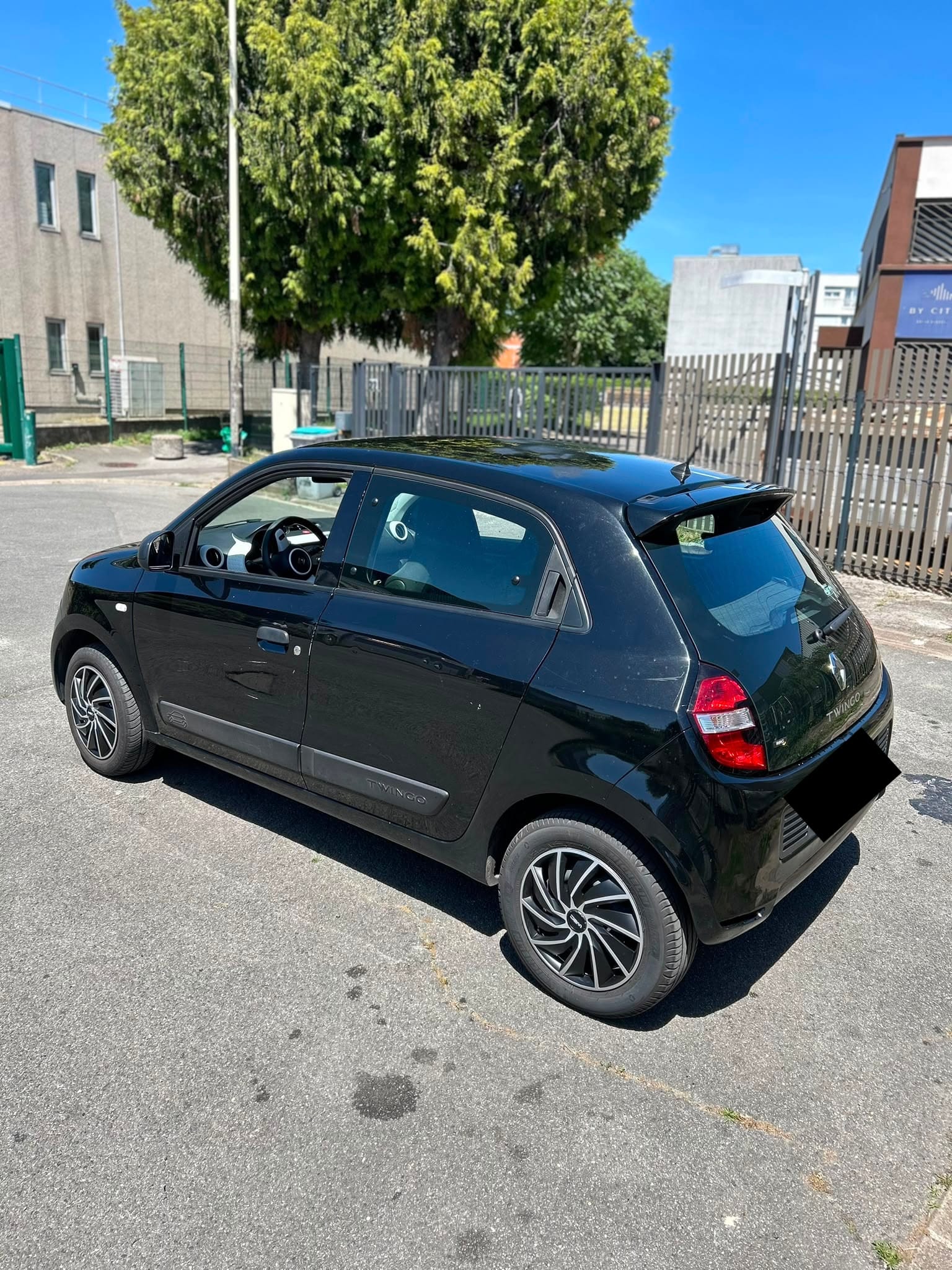Renault Twingo III 1.0 SCe avec Régulateur de vitesse