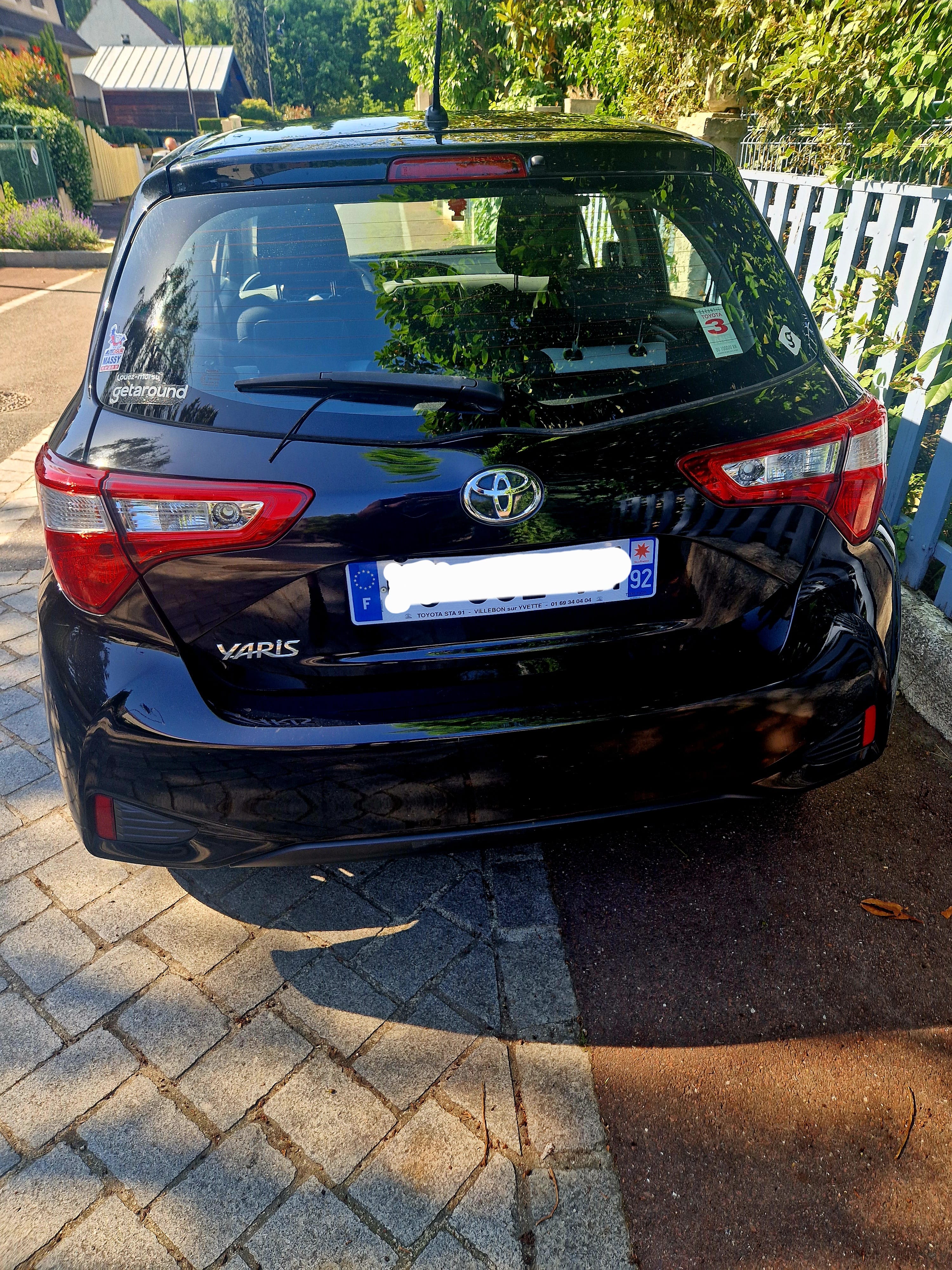Toyota Yaris 1.0 VVTI 70 France Connect avec GPS