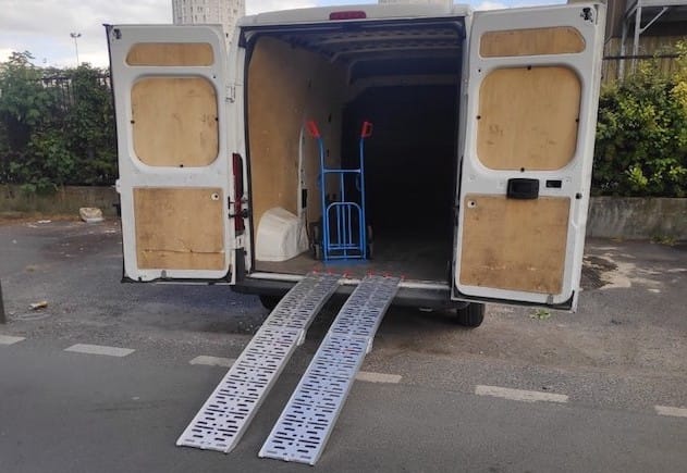 Peugeot Boxer Confort avec Entrée audio / iPod