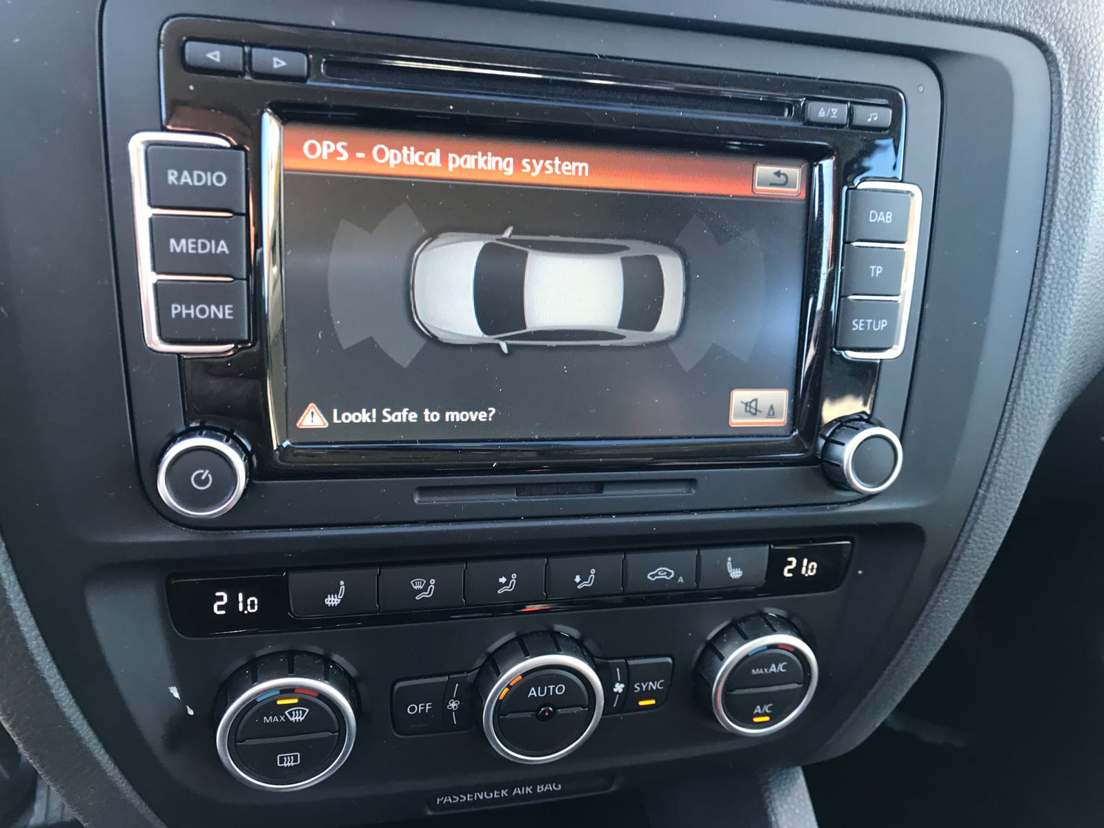 Volkswagen Jetta med Lydinngang