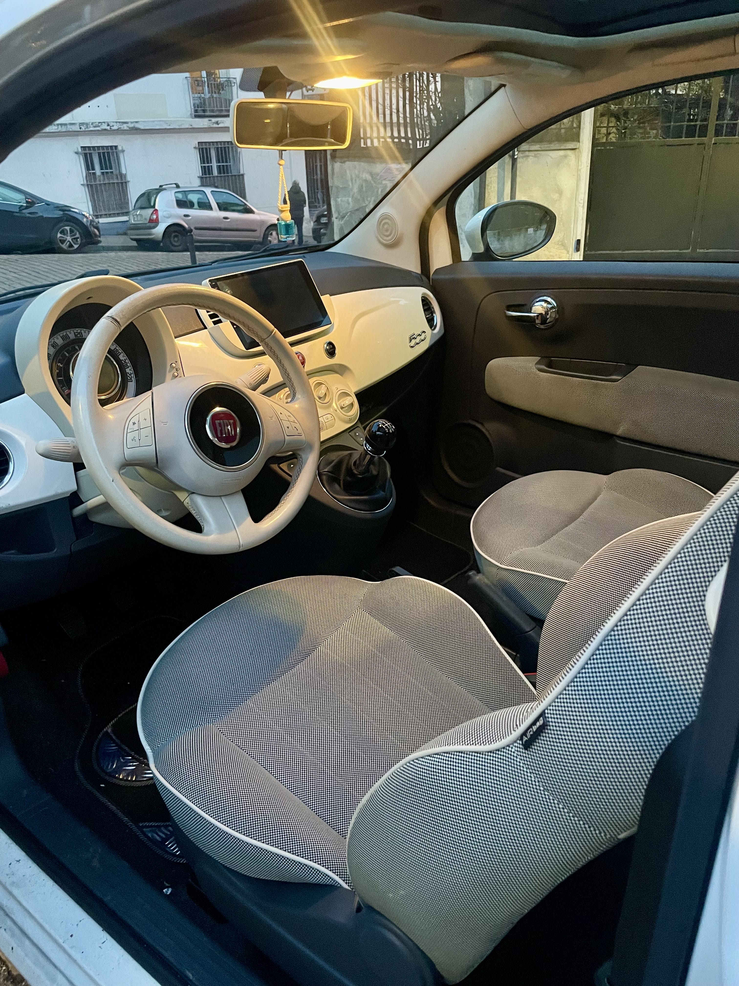 Fiat 500 avec Audio Bluetooth