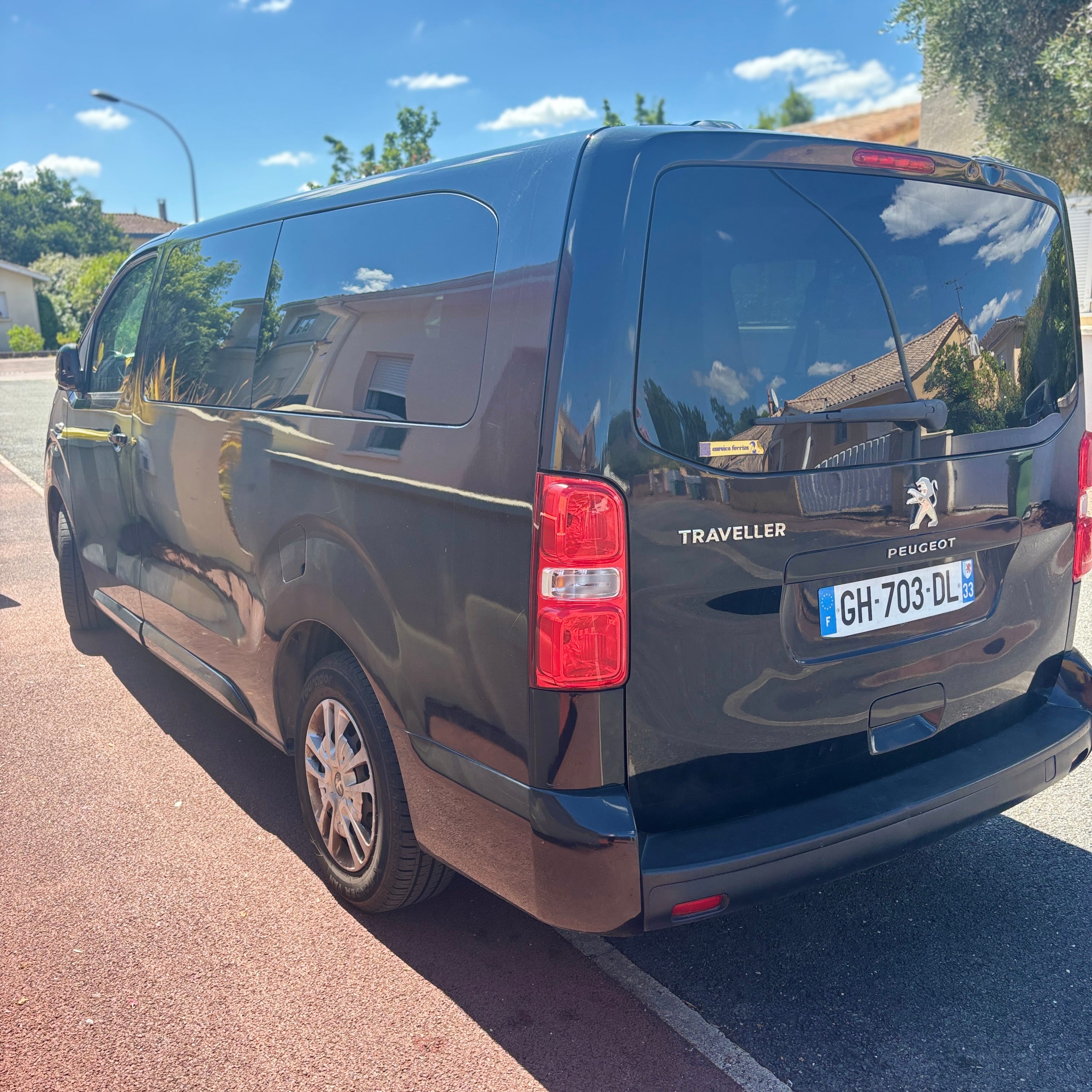Peugeot Traveller, 2020, Diesel, 9 places et plus