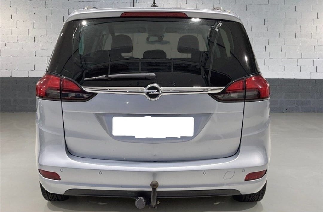 Opel Zafira Tourer avec Régulateur de vitesse