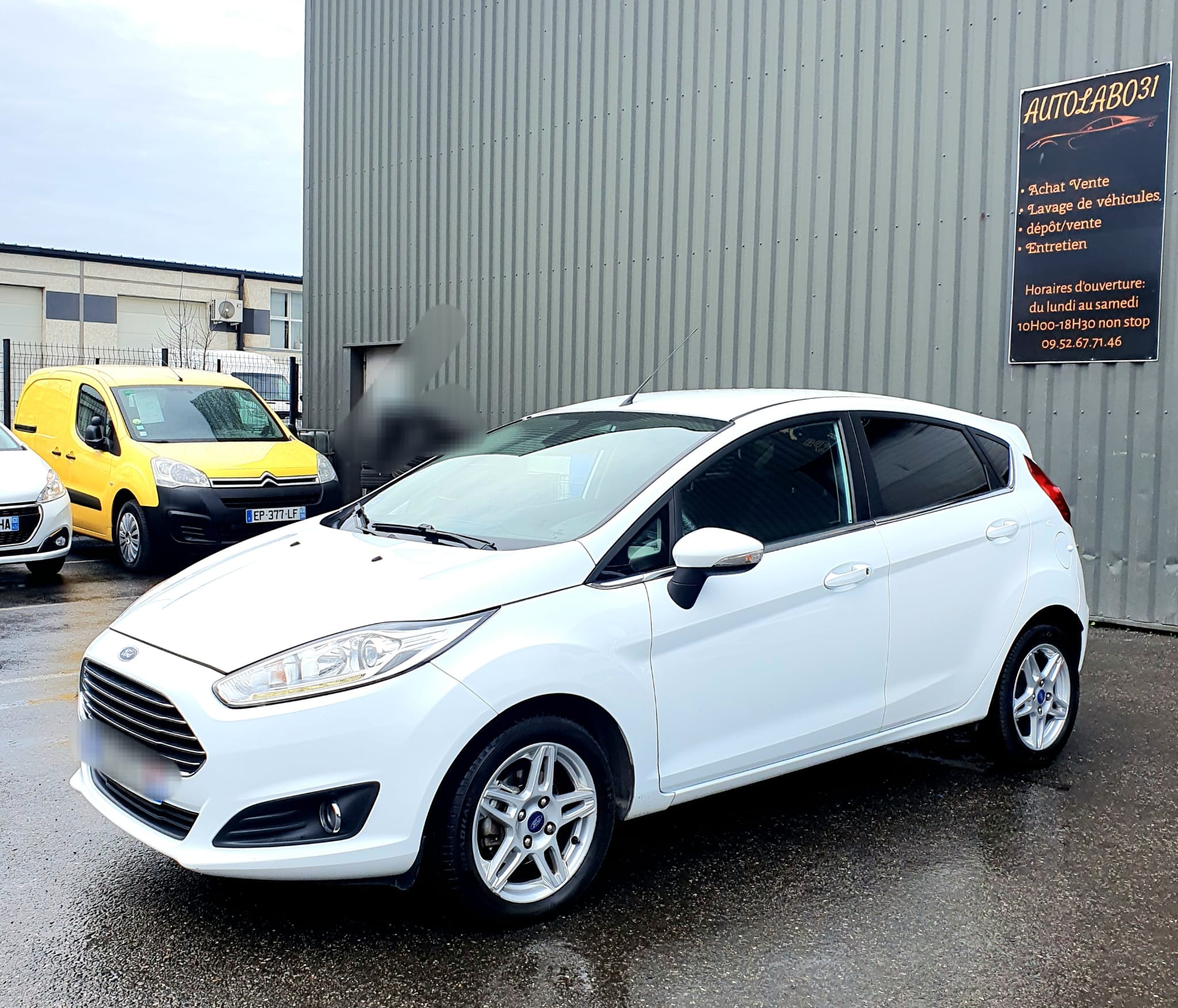 Ford Fiesta avec Climatisation