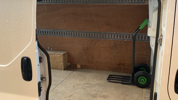 Renault Trafic DCI 9m3 L2H2 avec diable