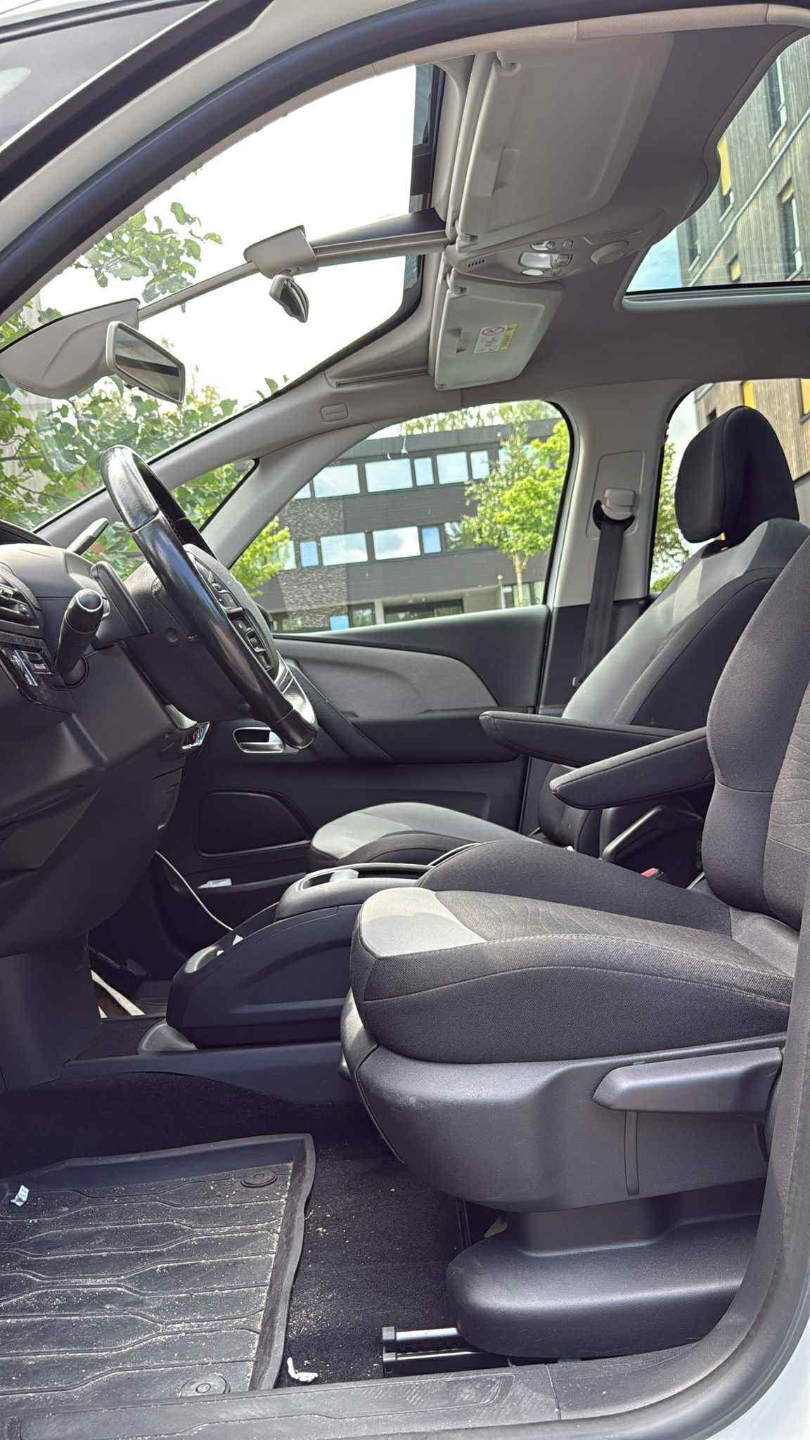 Citroen C4 Picasso med GPS