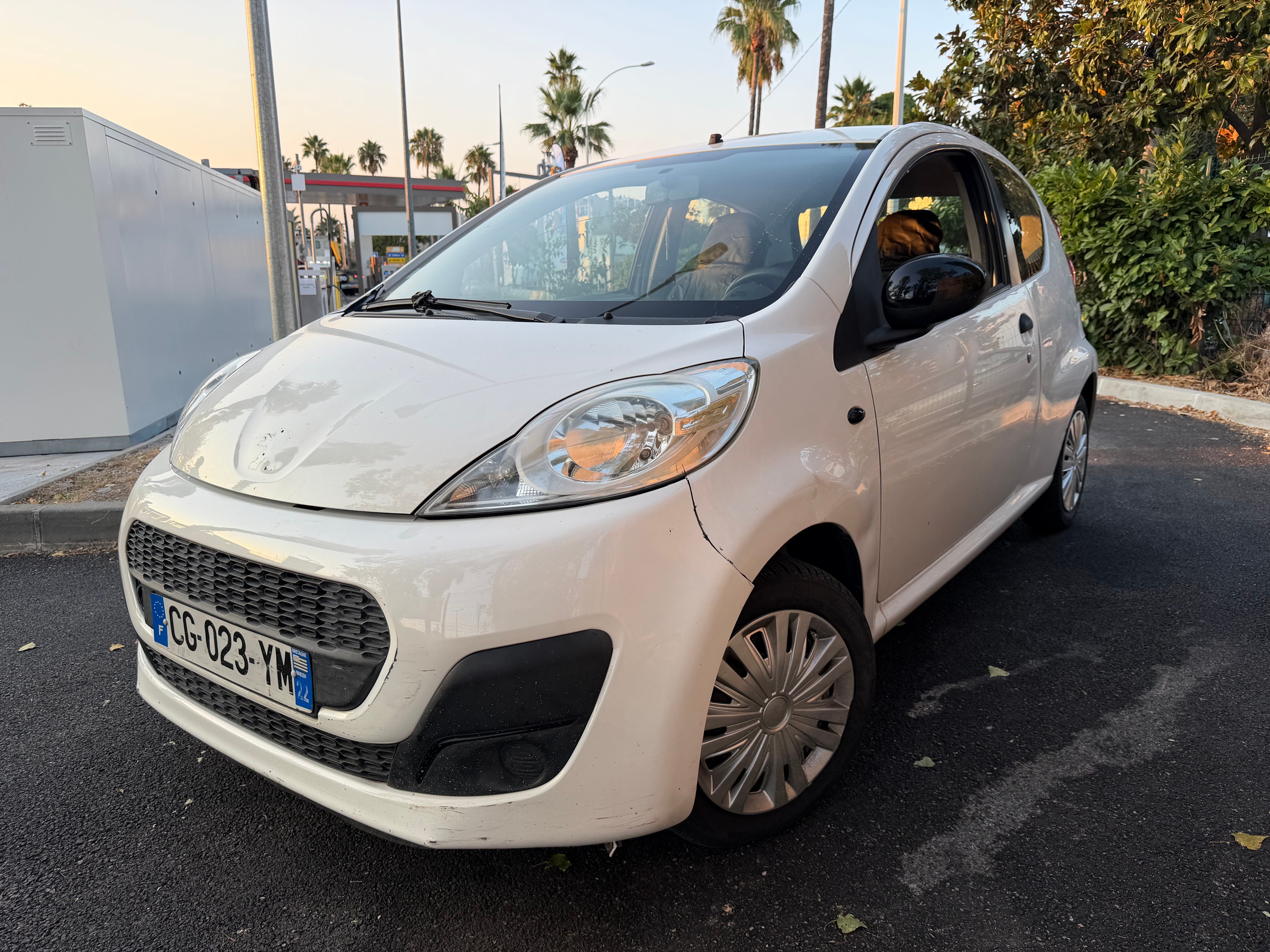 Peugeot 107, 2012, Essence 98