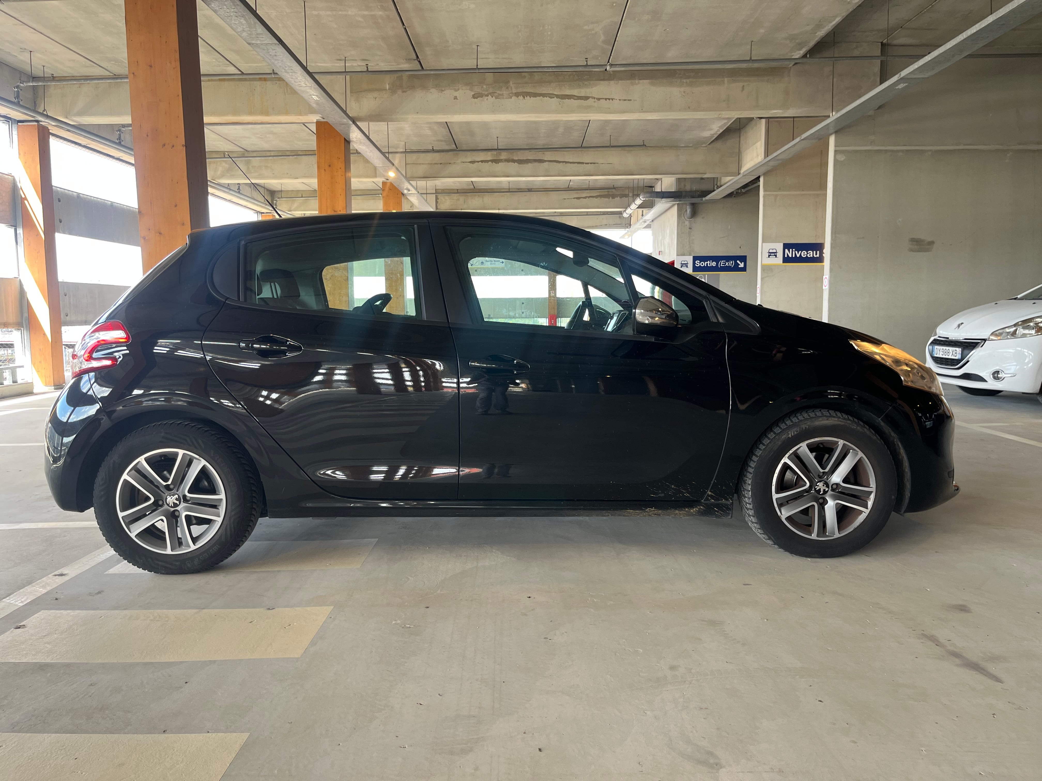 Peugeot 208 1.6 HDI mit Bluetooth-Audio