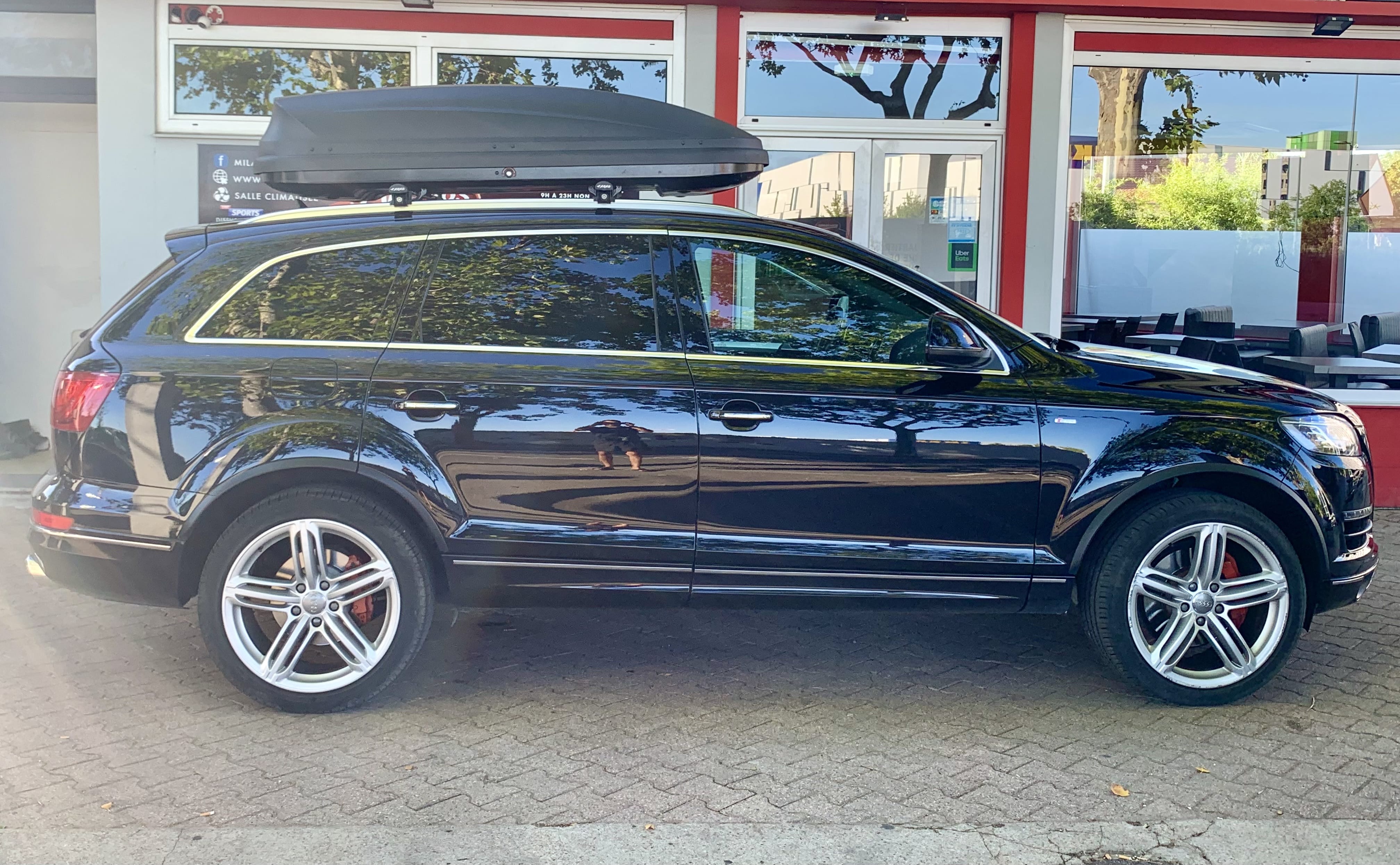 Audi Q7 3.0 TDI NOIR / TOIT OUVRANT / 7 places / CLIM / PUISSANT/ CONFORTABLE / LUXUEUX avec Régulateur de vitesse