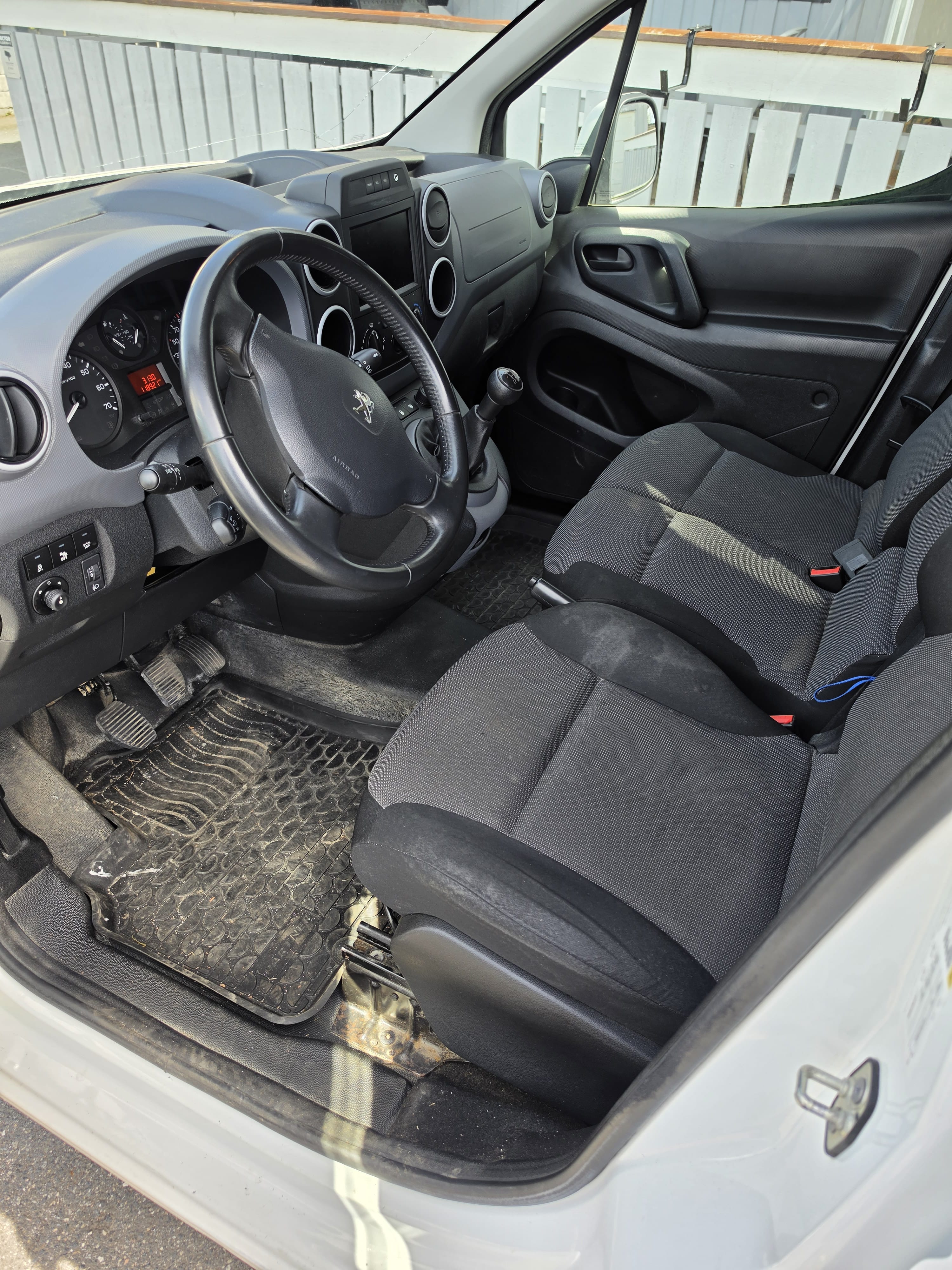 Peugeot Partner med Cruisekontroll