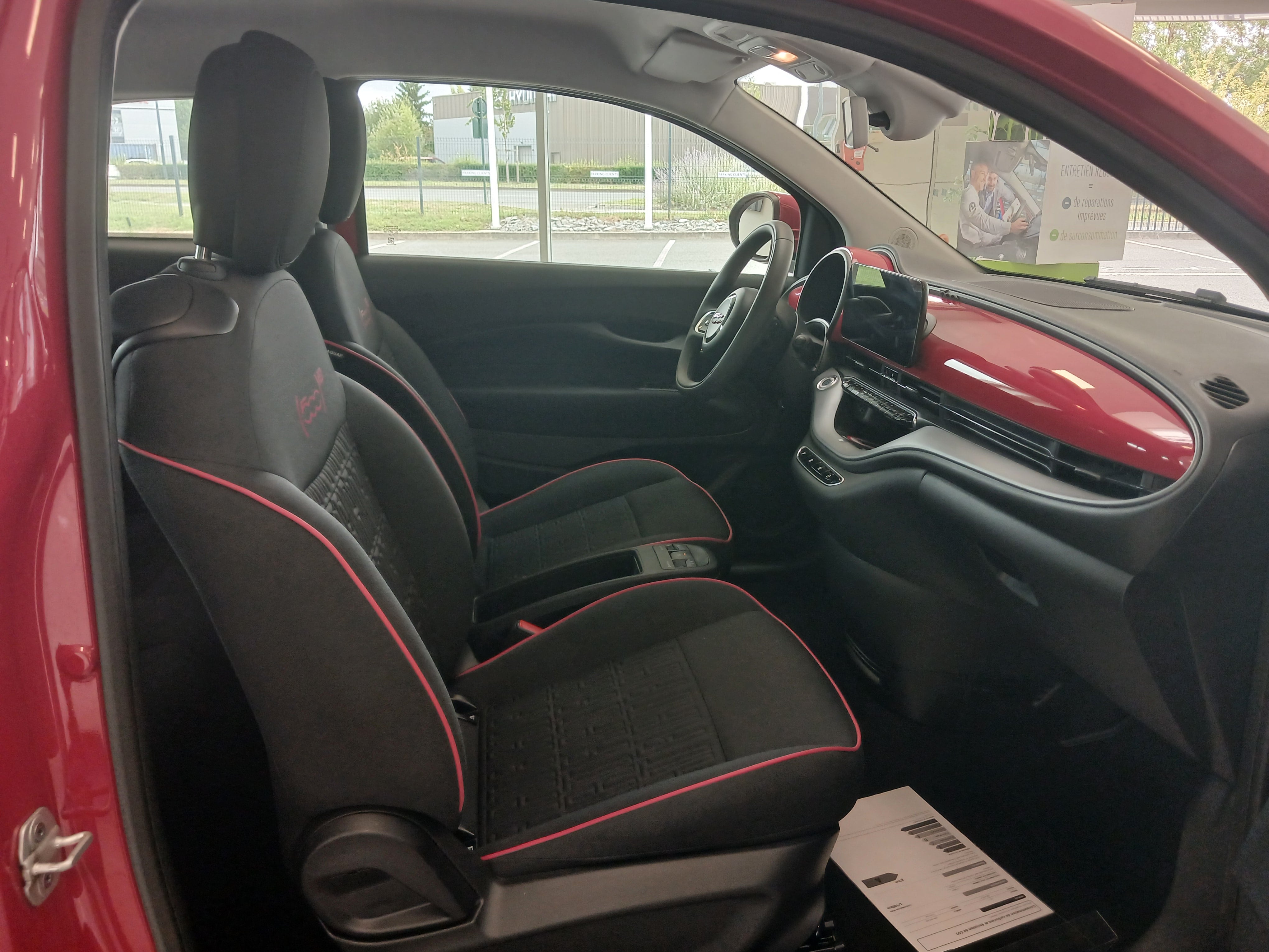Fiat 500e Red Electrique avec Audio Bluetooth