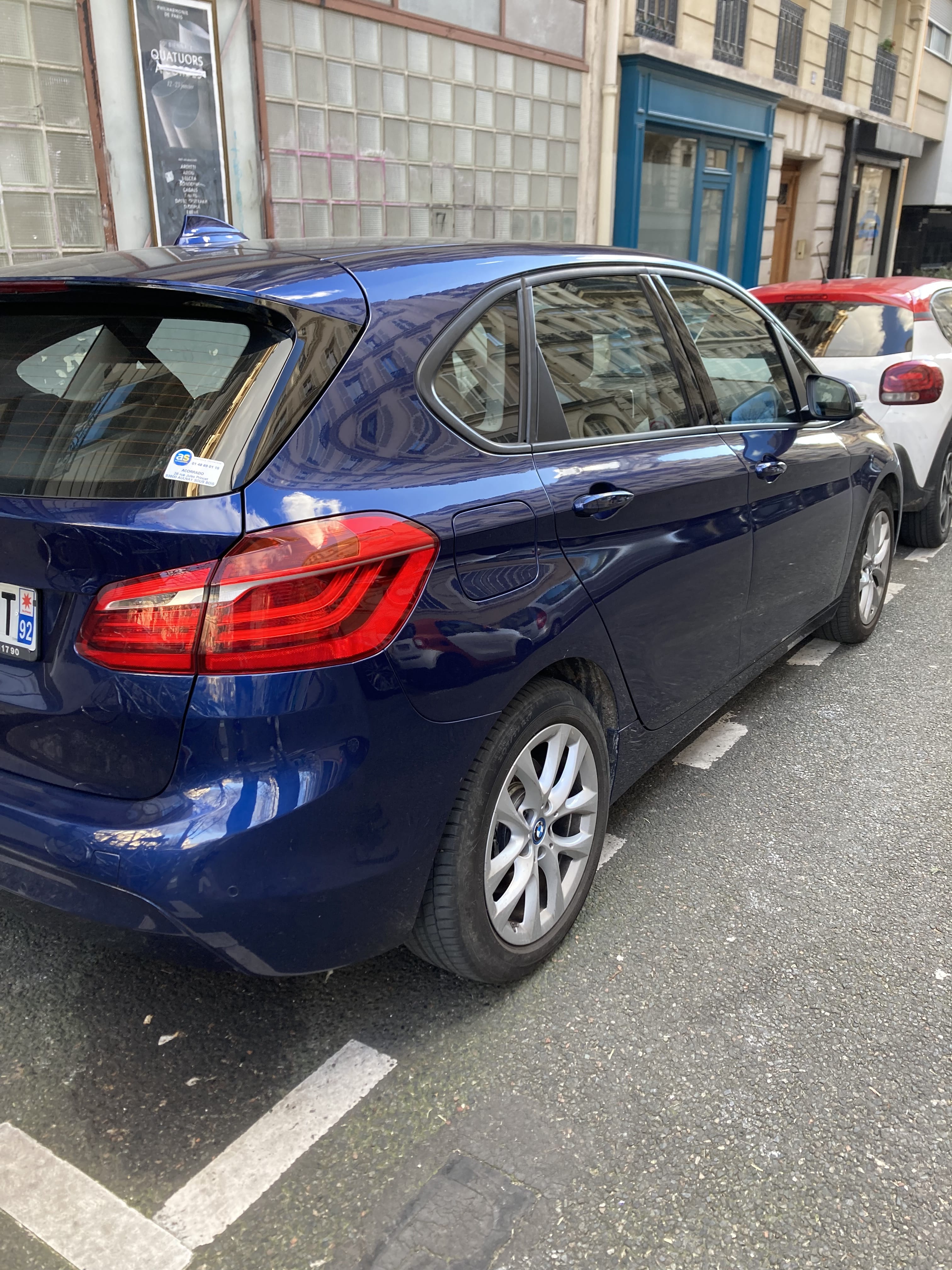 BMW Série 2 Active Tourer avec GPS
