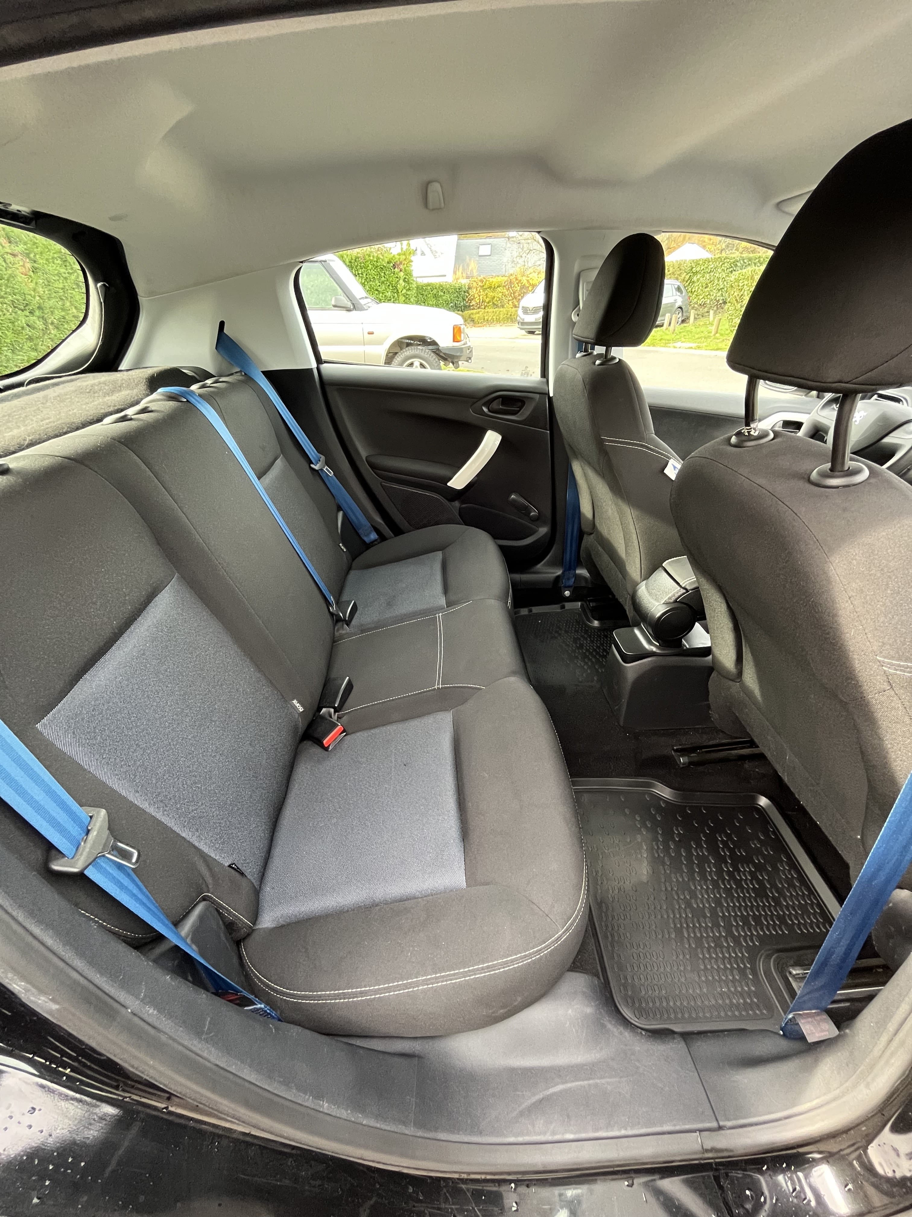 Peugeot 208 1.6 BlueHDI