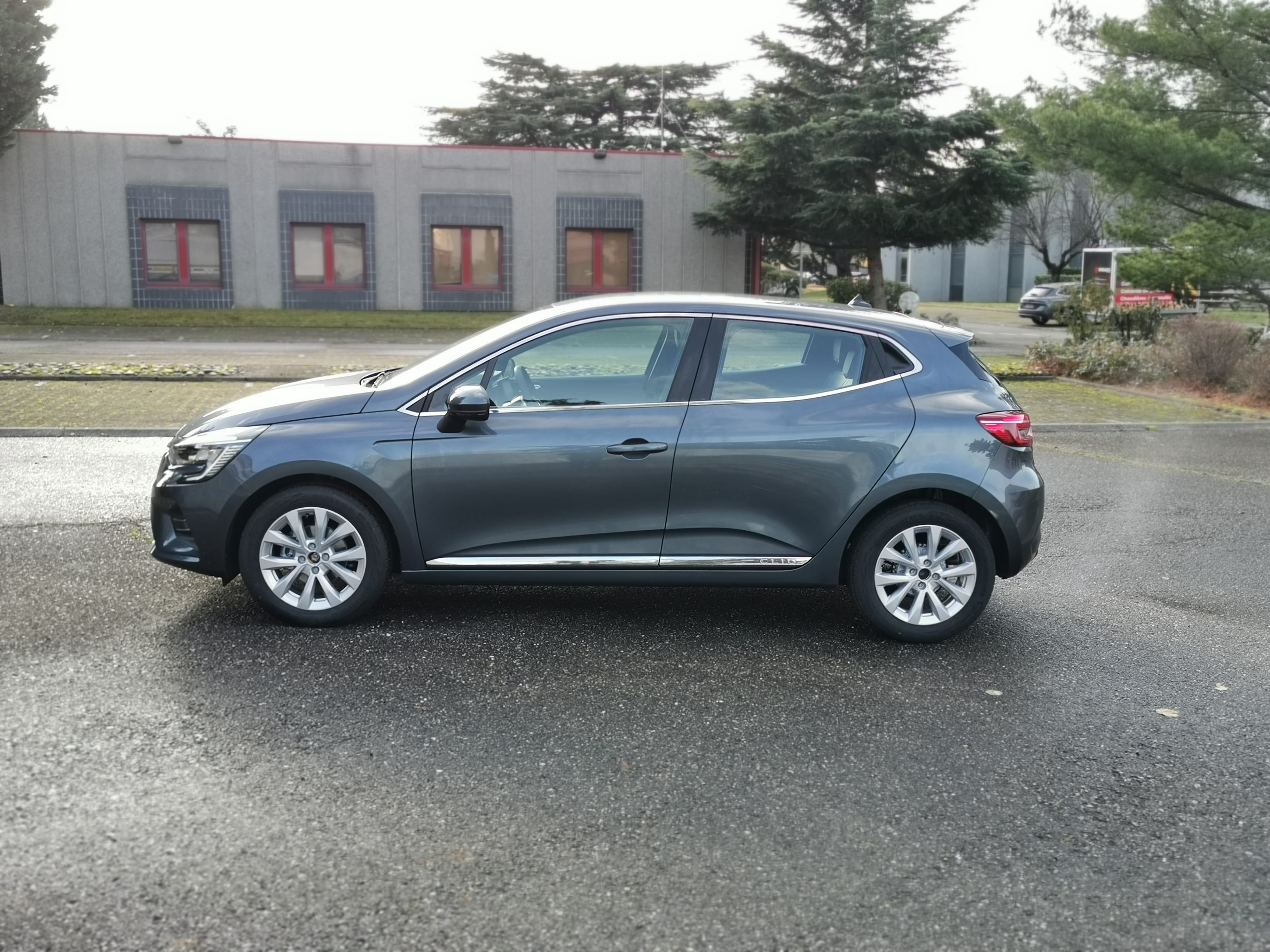 Renault Clio 303 avec Climatisation