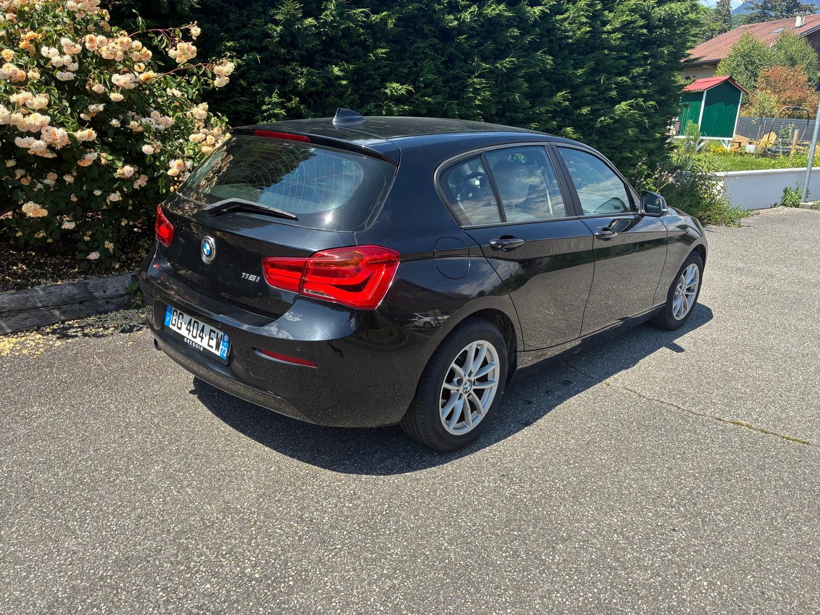 BMW Série 1 118i avec GPS