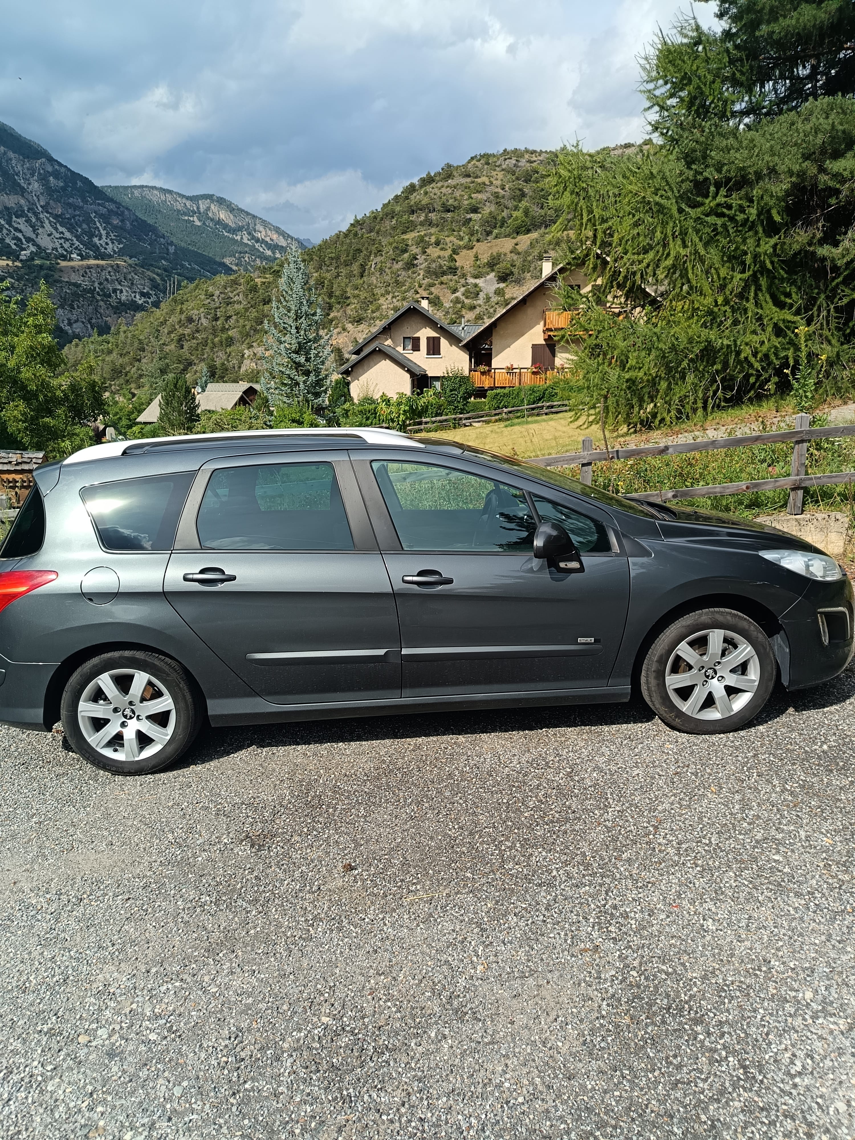 Peugeot 308 SW avec Climatisation