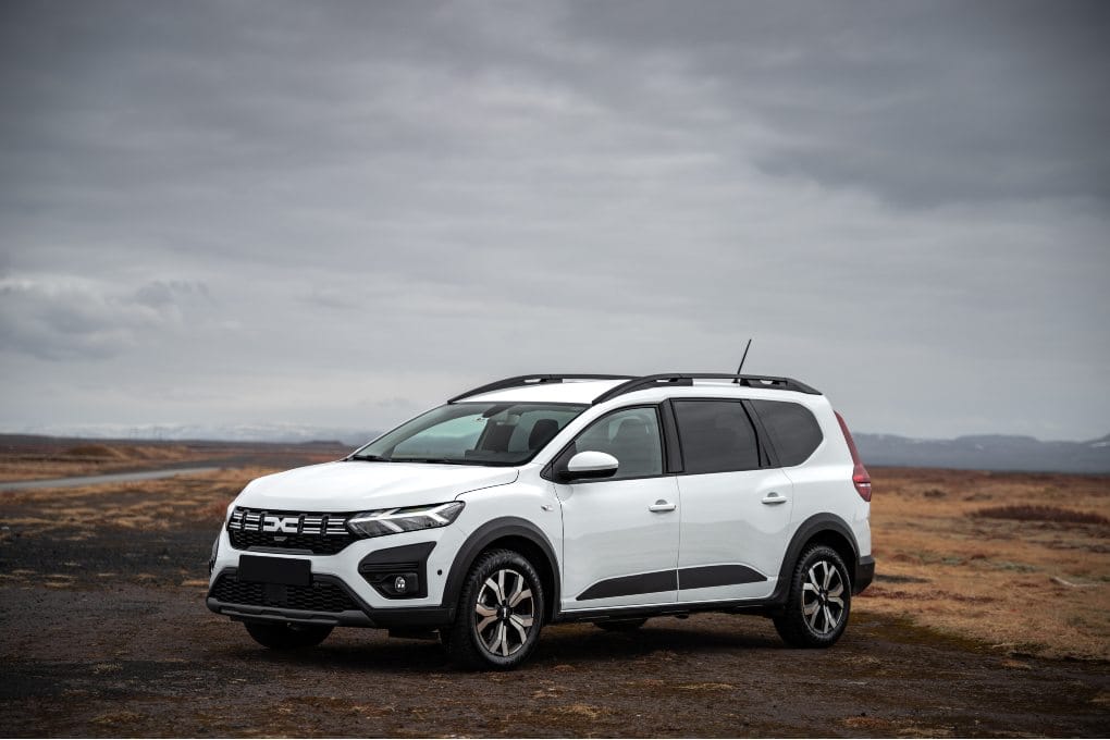 Dacia Jogger, 2024, Gasolina 95, 7 seter