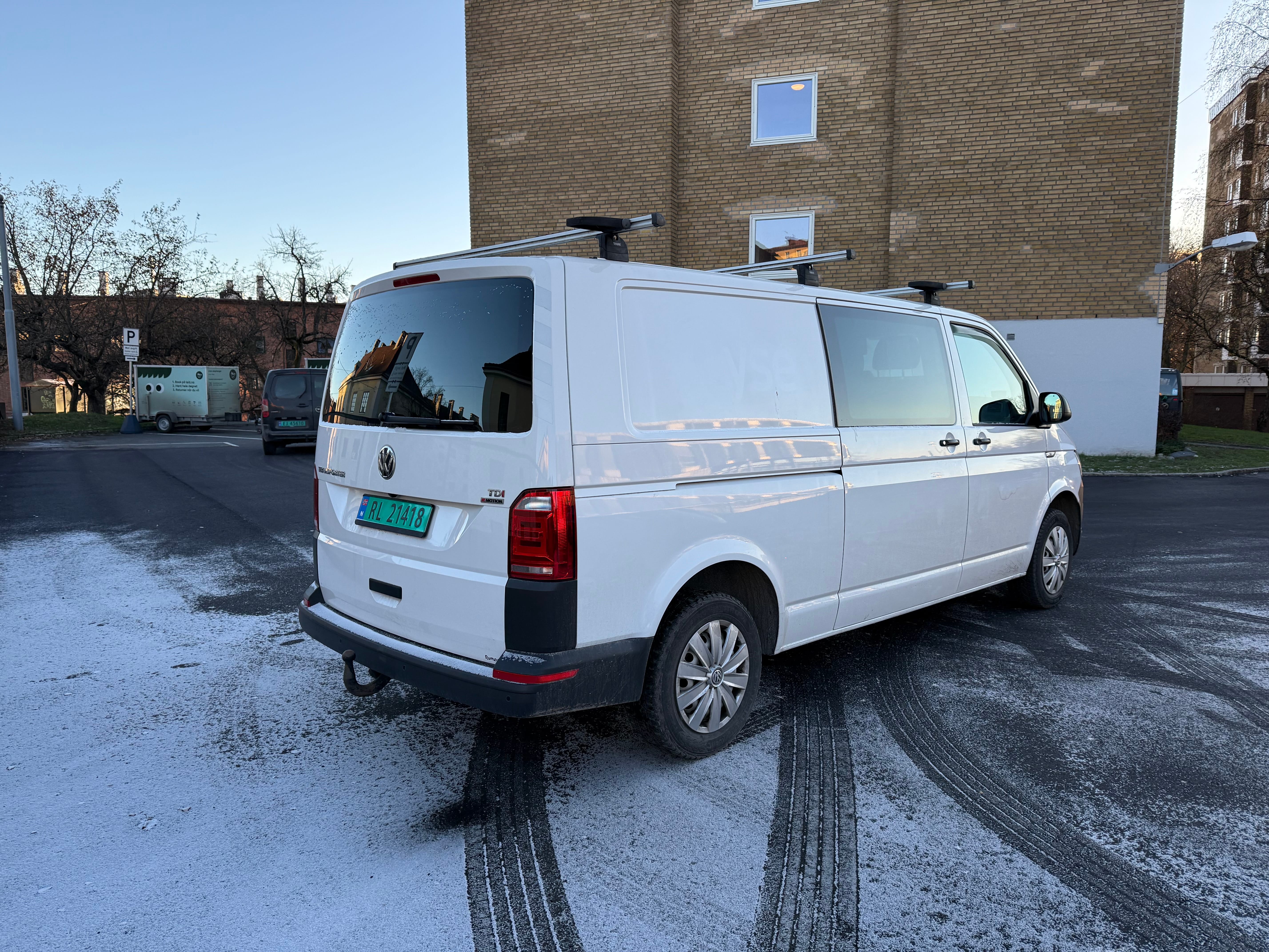 Volkswagen Transporter 4x4 med automatgir mit Tempomat