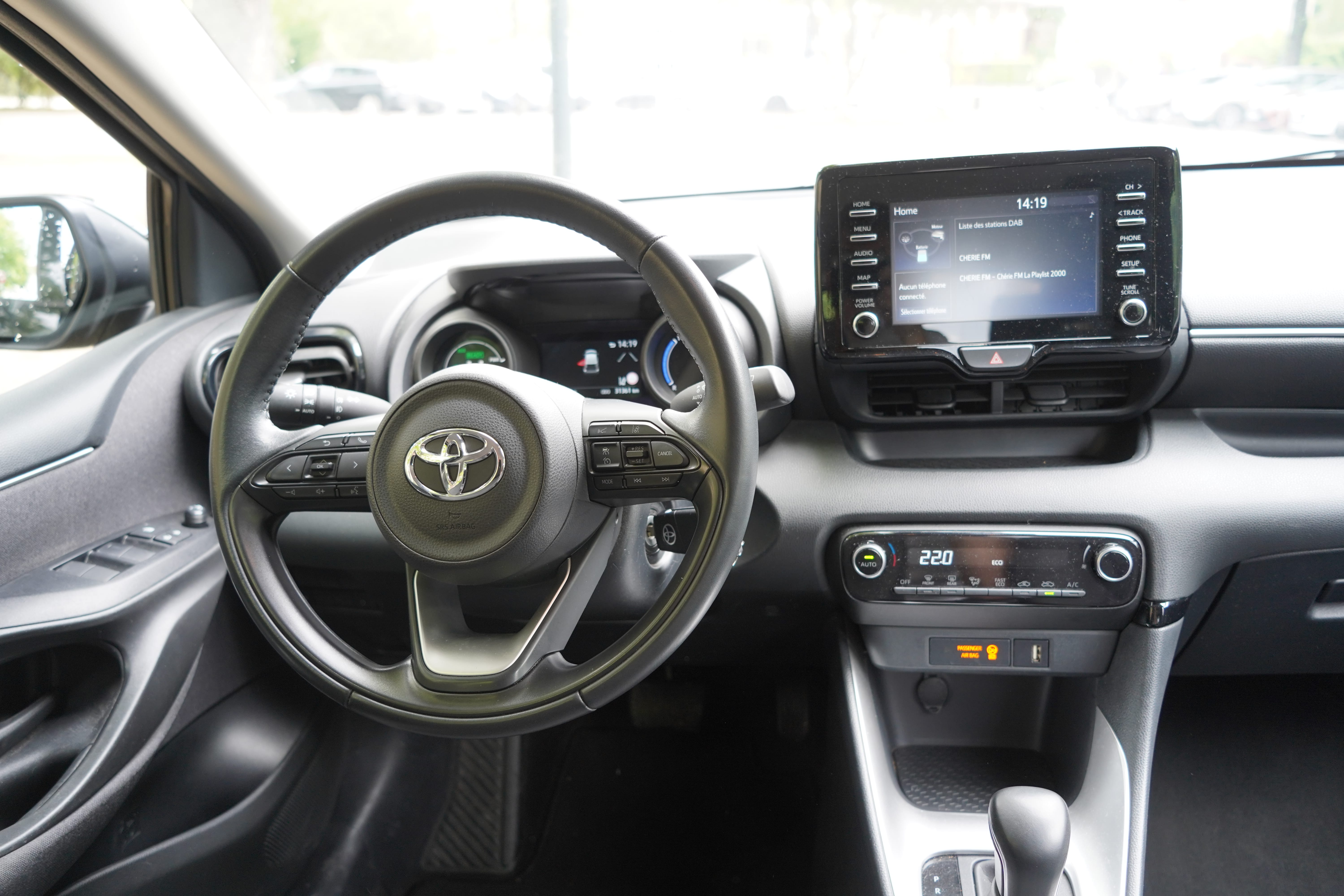 Toyota Yaris Hybride avec GPS