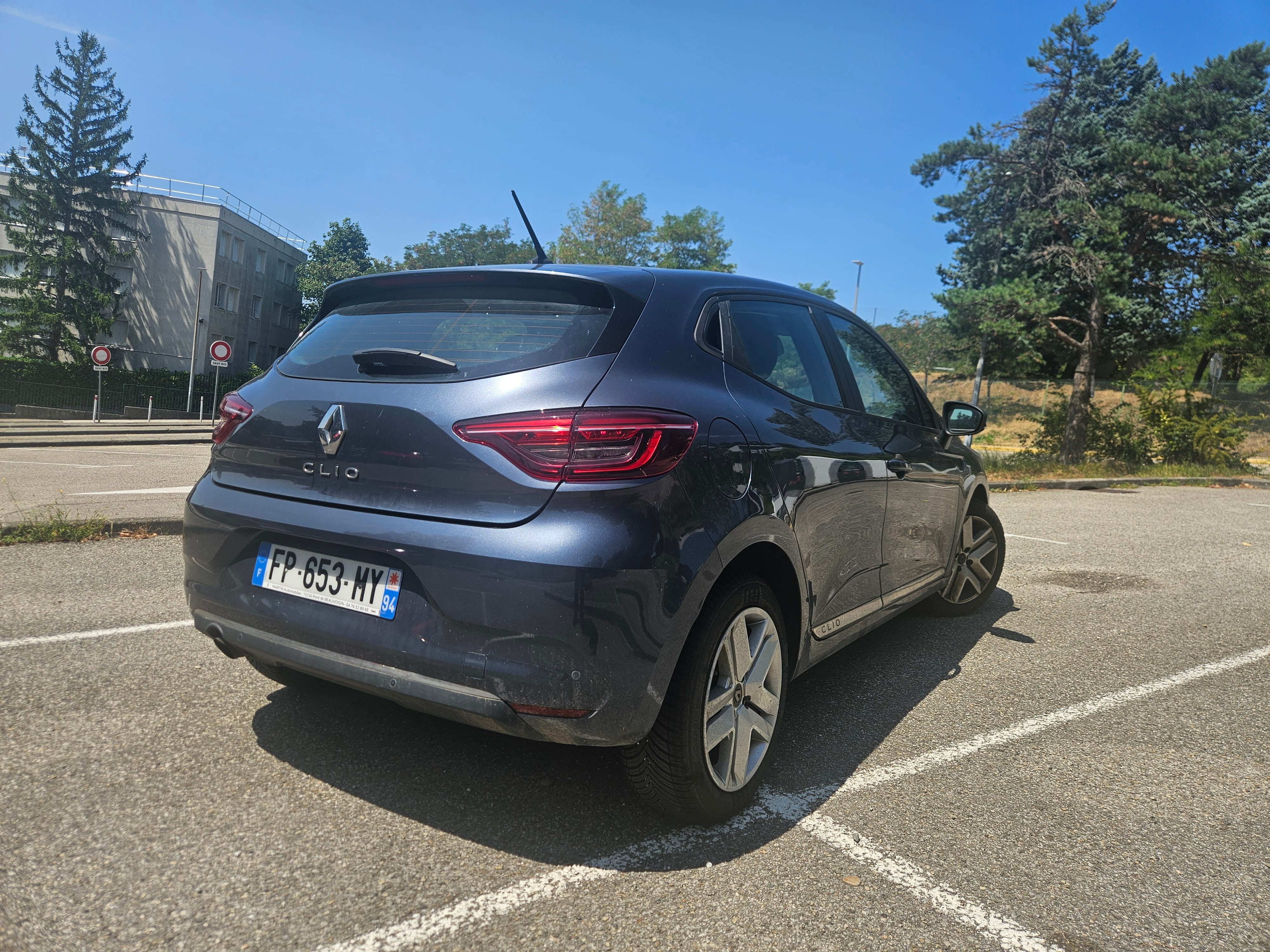 Renault Clio avec Climatisation