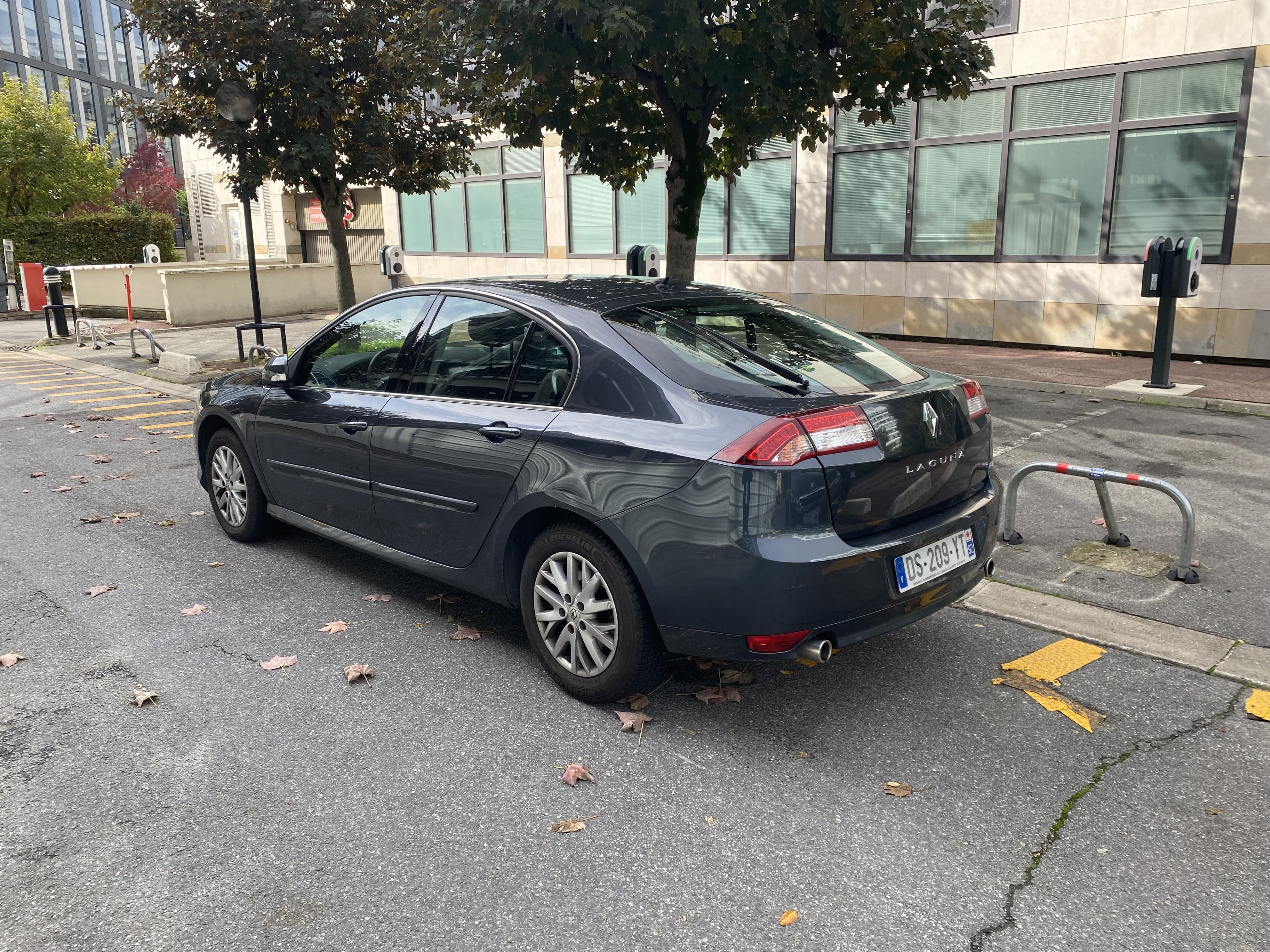 Renault Laguna 1.5 dci avec Climatisation