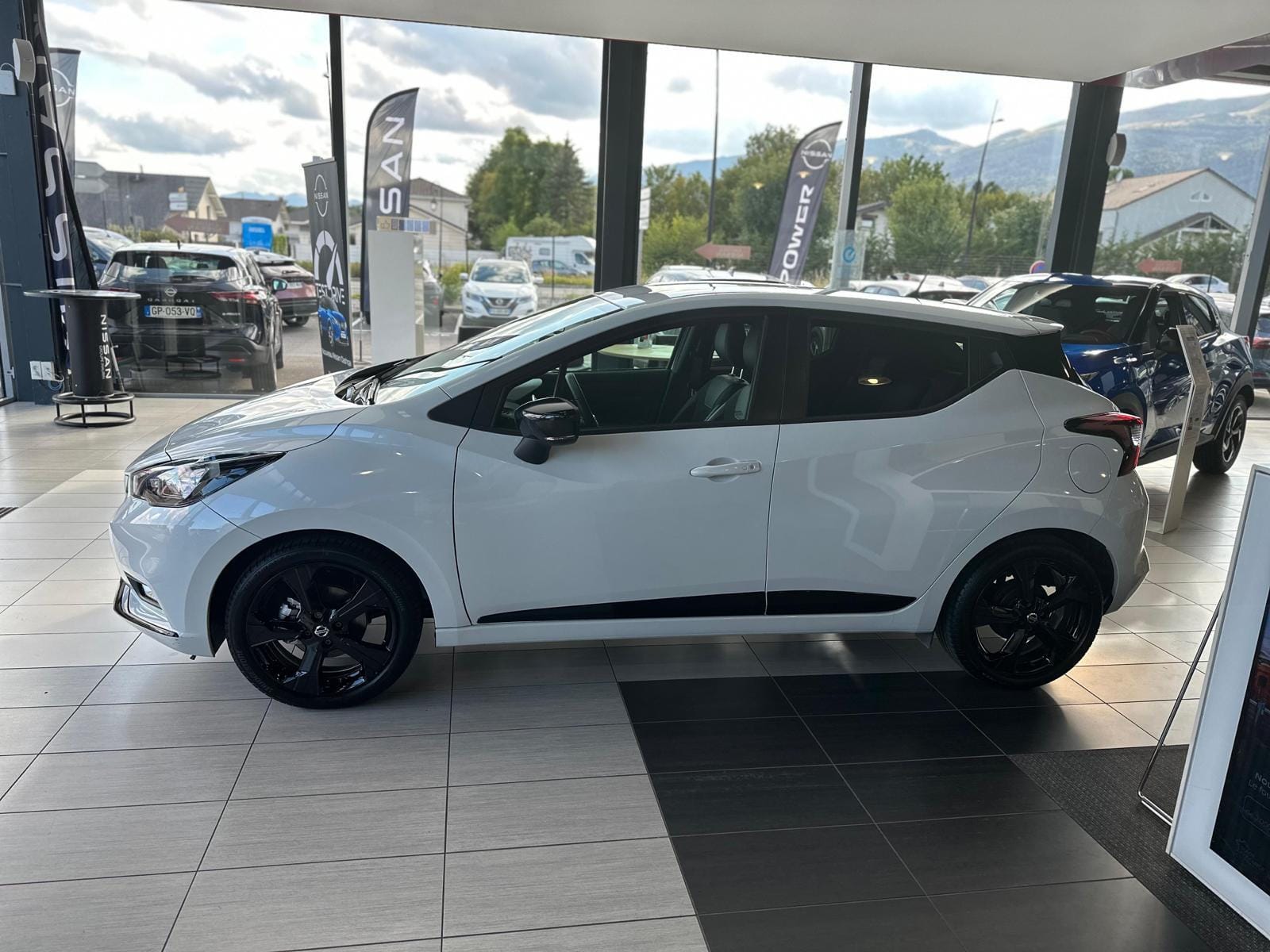 Nissan Micra avec Régulateur de vitesse