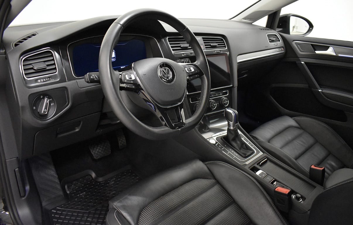 Volkswagen e-Golf med Cruisekontroll
