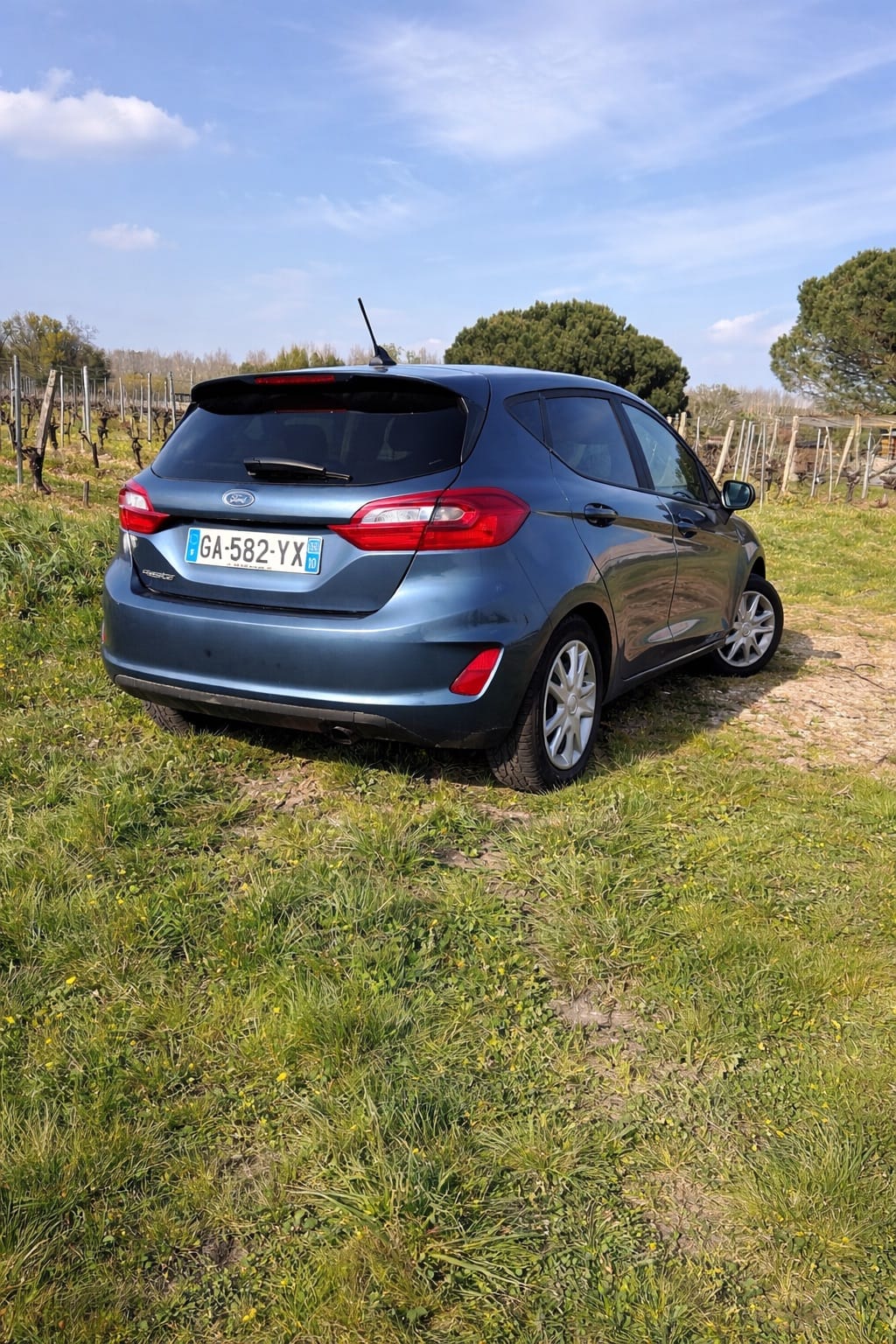 Ford Fiesta avec GPS