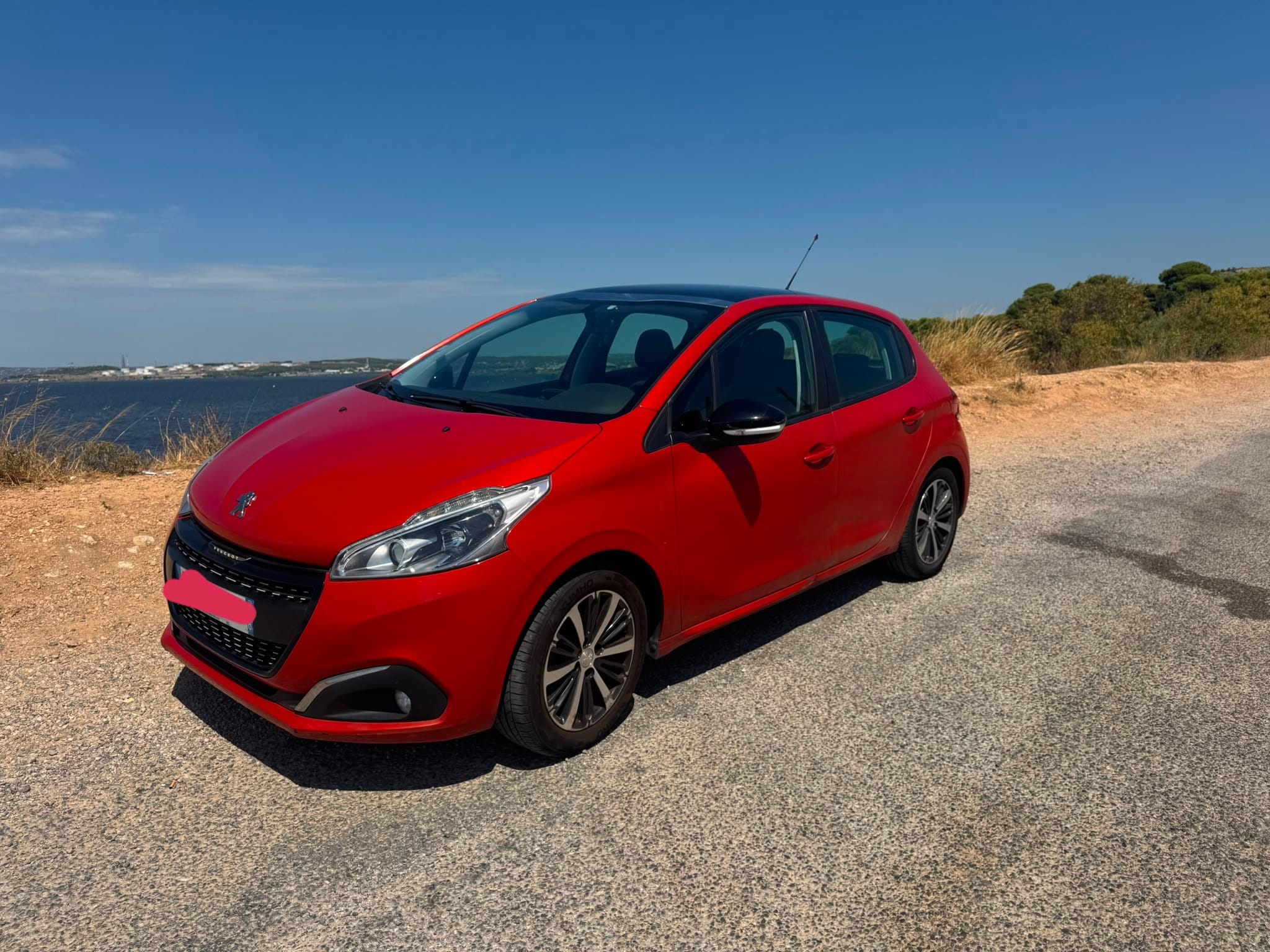 Peugeot 208, 2017, Essence 95