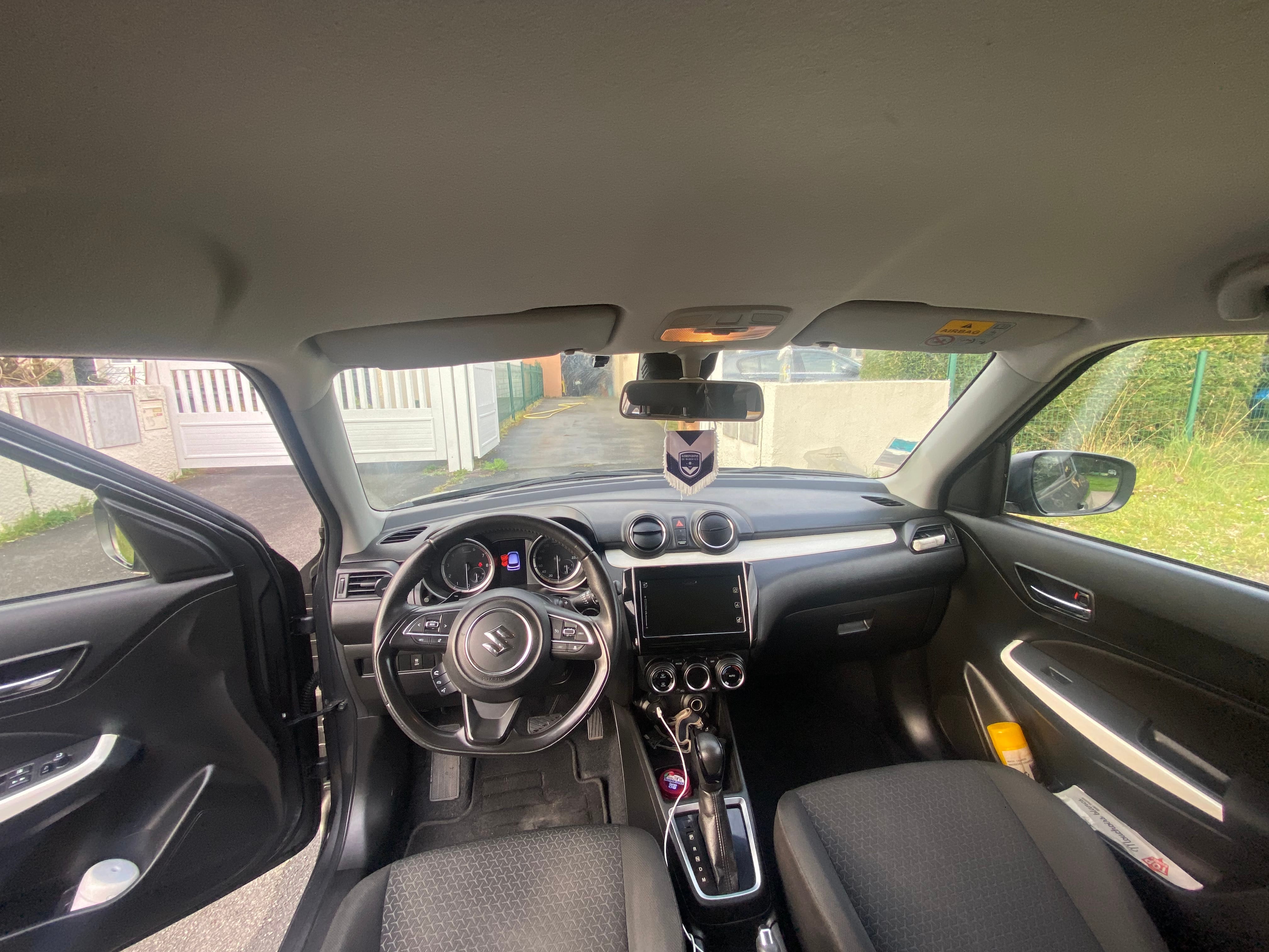 Suzuki Swift avec Régulateur de vitesse