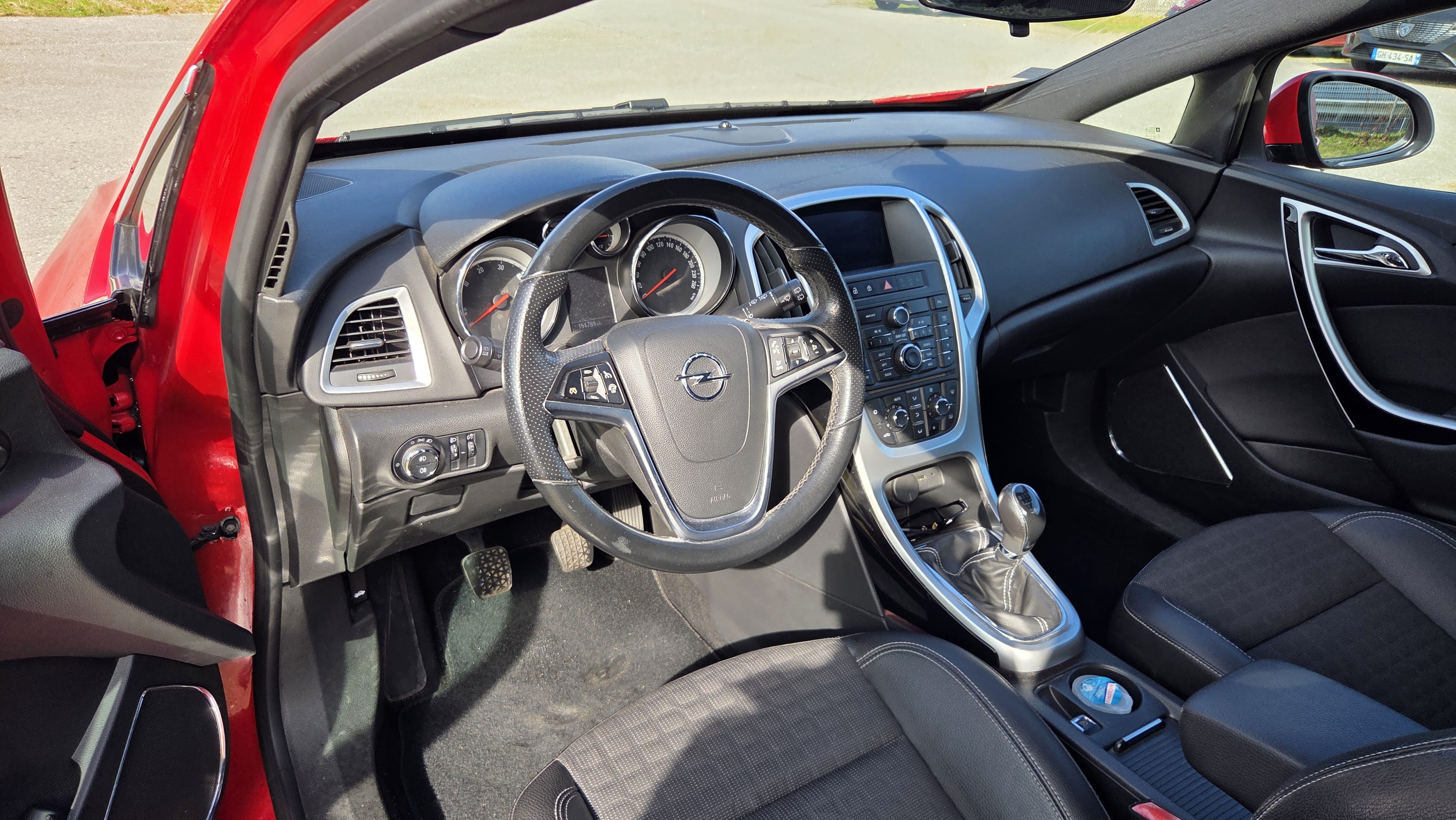 Opel Astra GTC avec Régulateur de vitesse