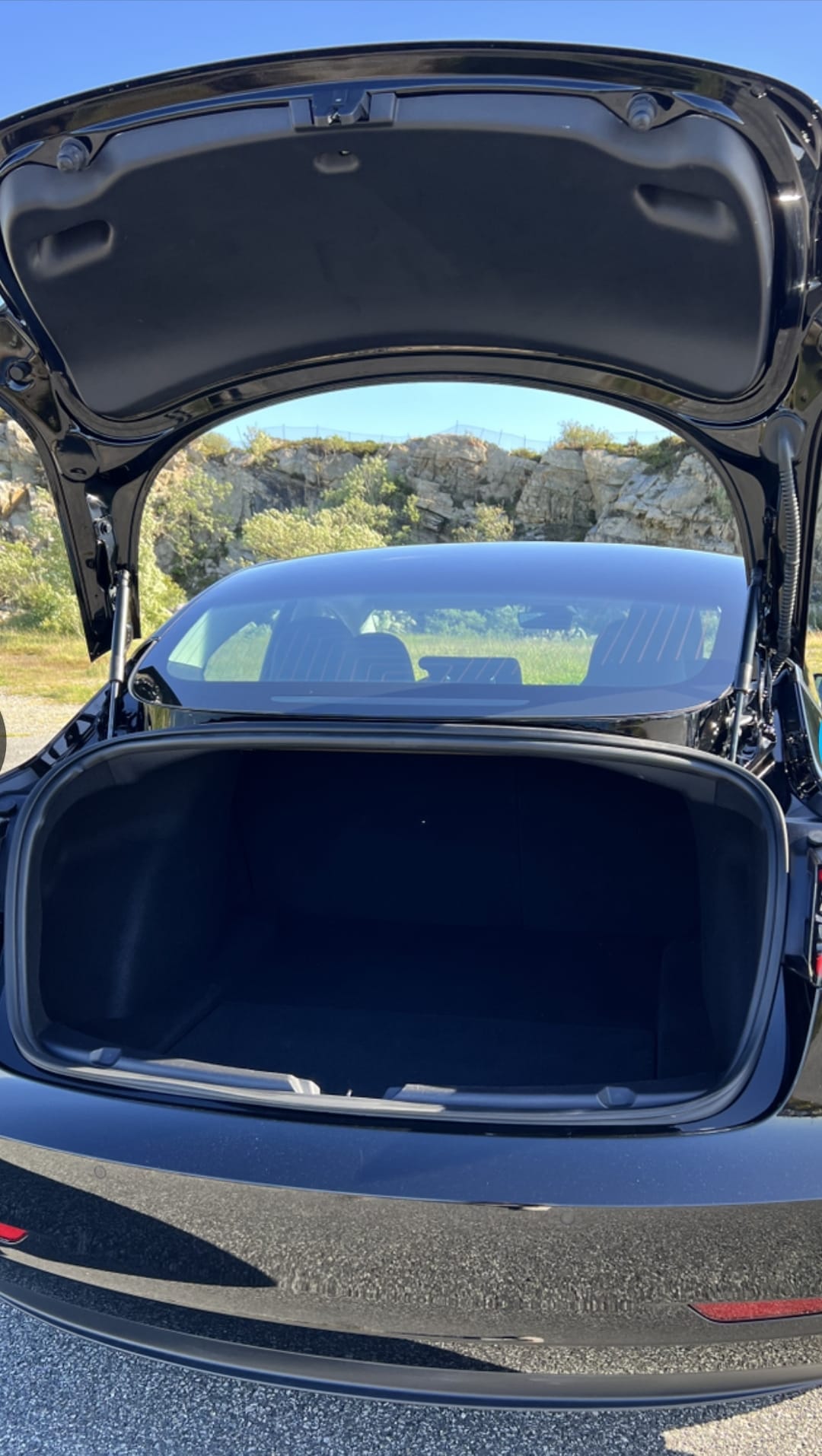 Tesla Model 3 med GPS