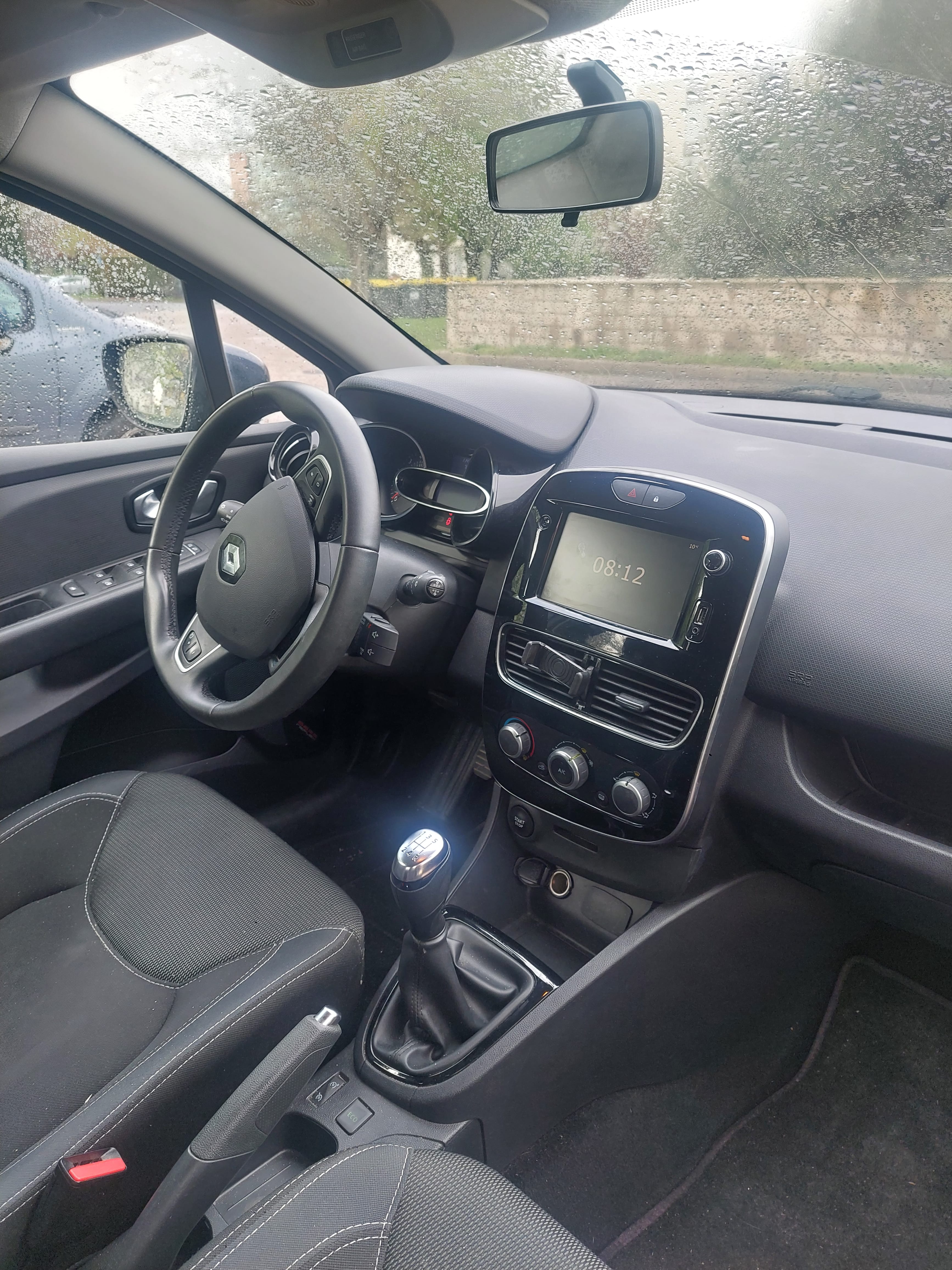 Renault Clio avec GPS