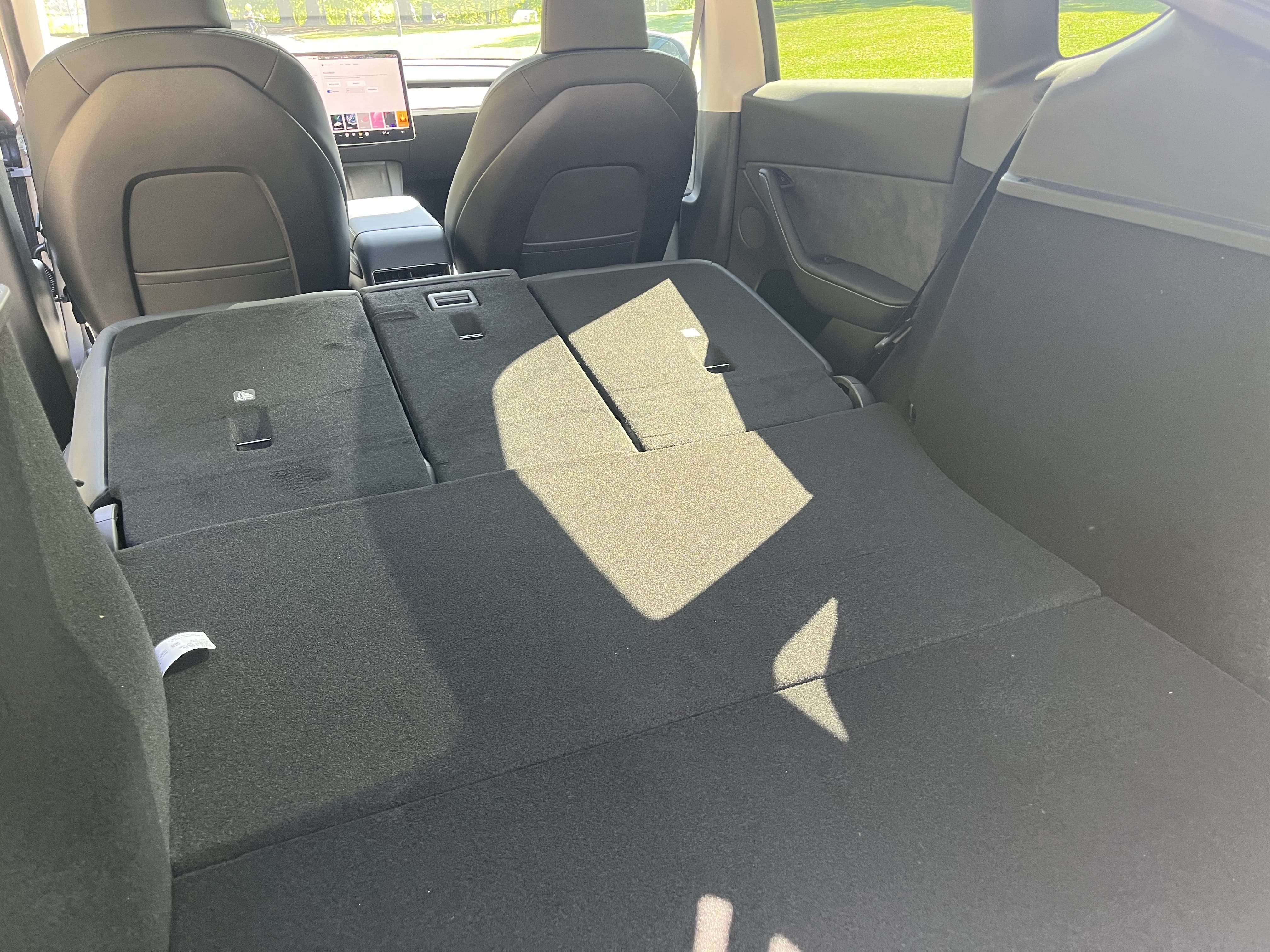 Tesla Model Y med Dashcam