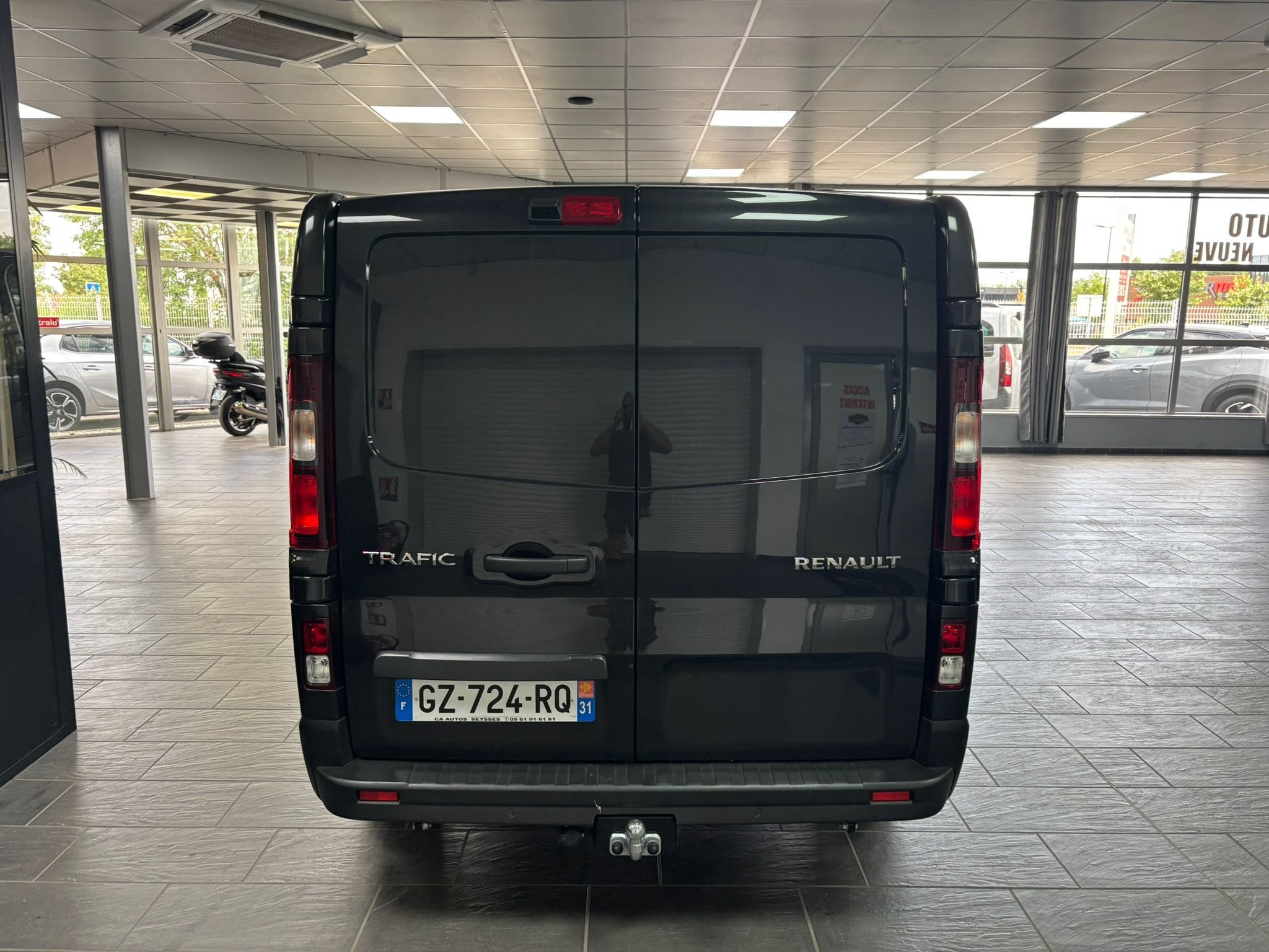 Renault Trafic Double Cabine avec Android Auto