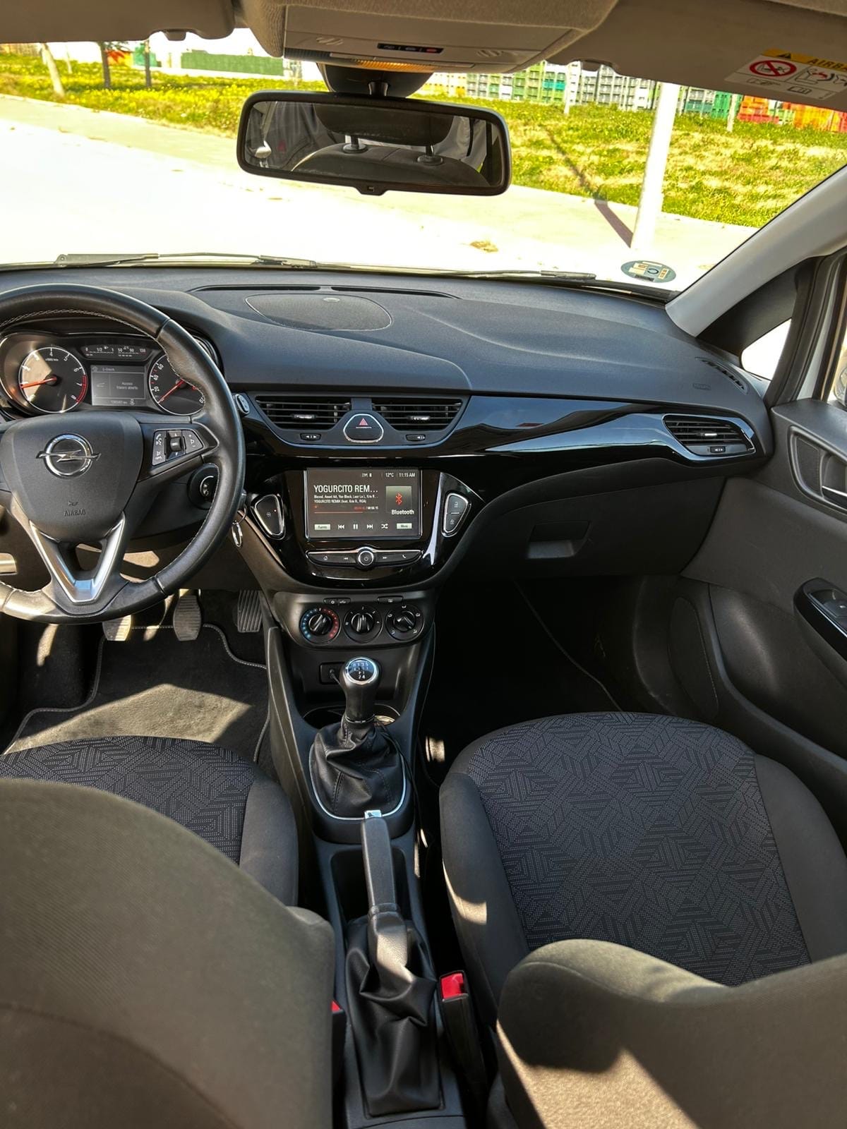 Opel Corsa con Audio Bluetooth